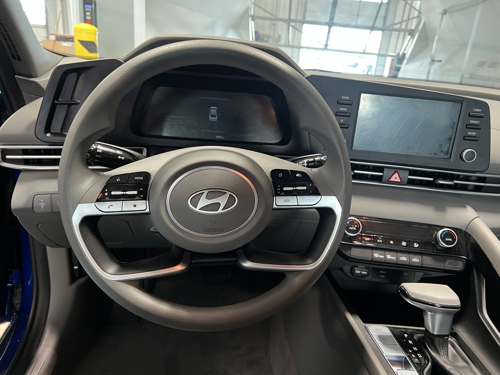 Thumbnail: 2025 Hyundai Elantra - 5