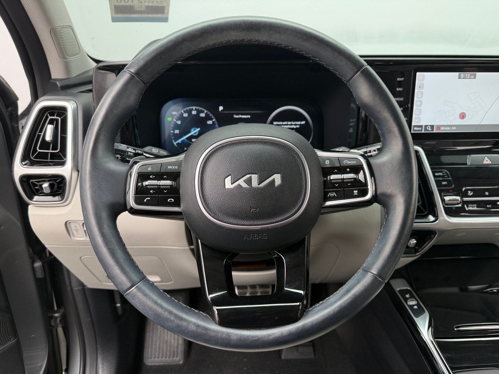 Thumbnail: 2023 Kia Sorento - 4