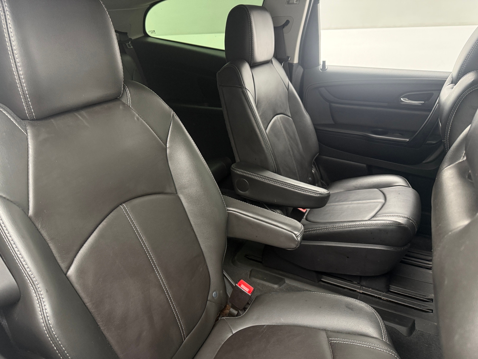 Thumbnail: 2017 Chevrolet Traverse - 5