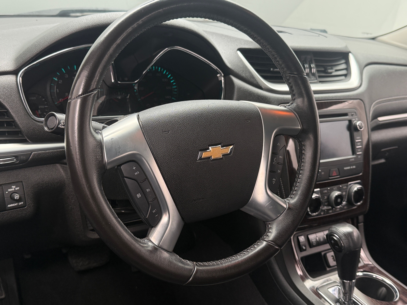 Thumbnail: 2017 Chevrolet Traverse - 4