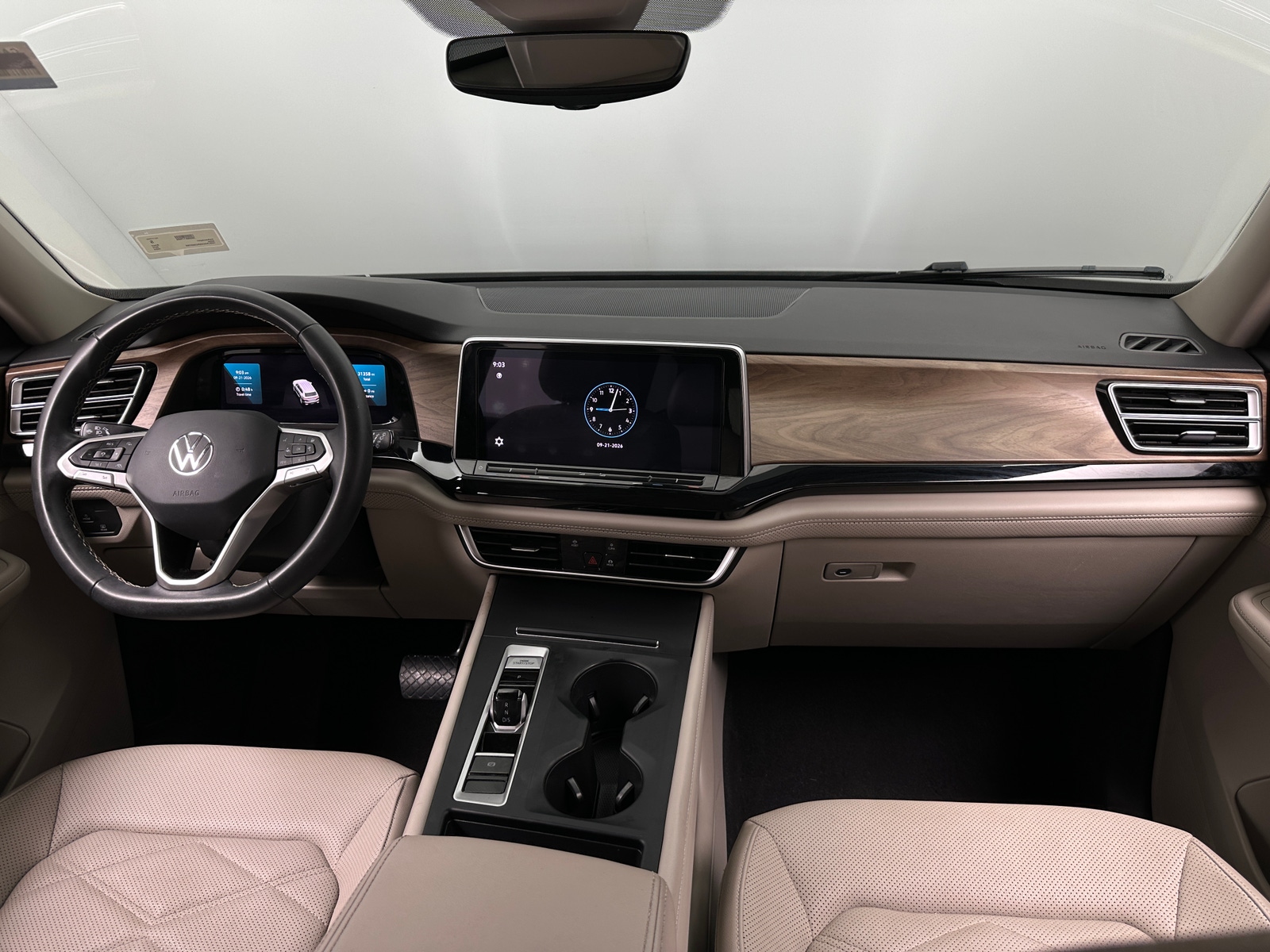 Thumbnail: 2024 Volkswagen Atlas - 3