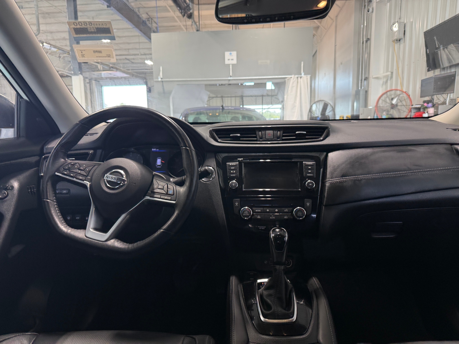 Thumbnail: 2018 Nissan Rogue - 2