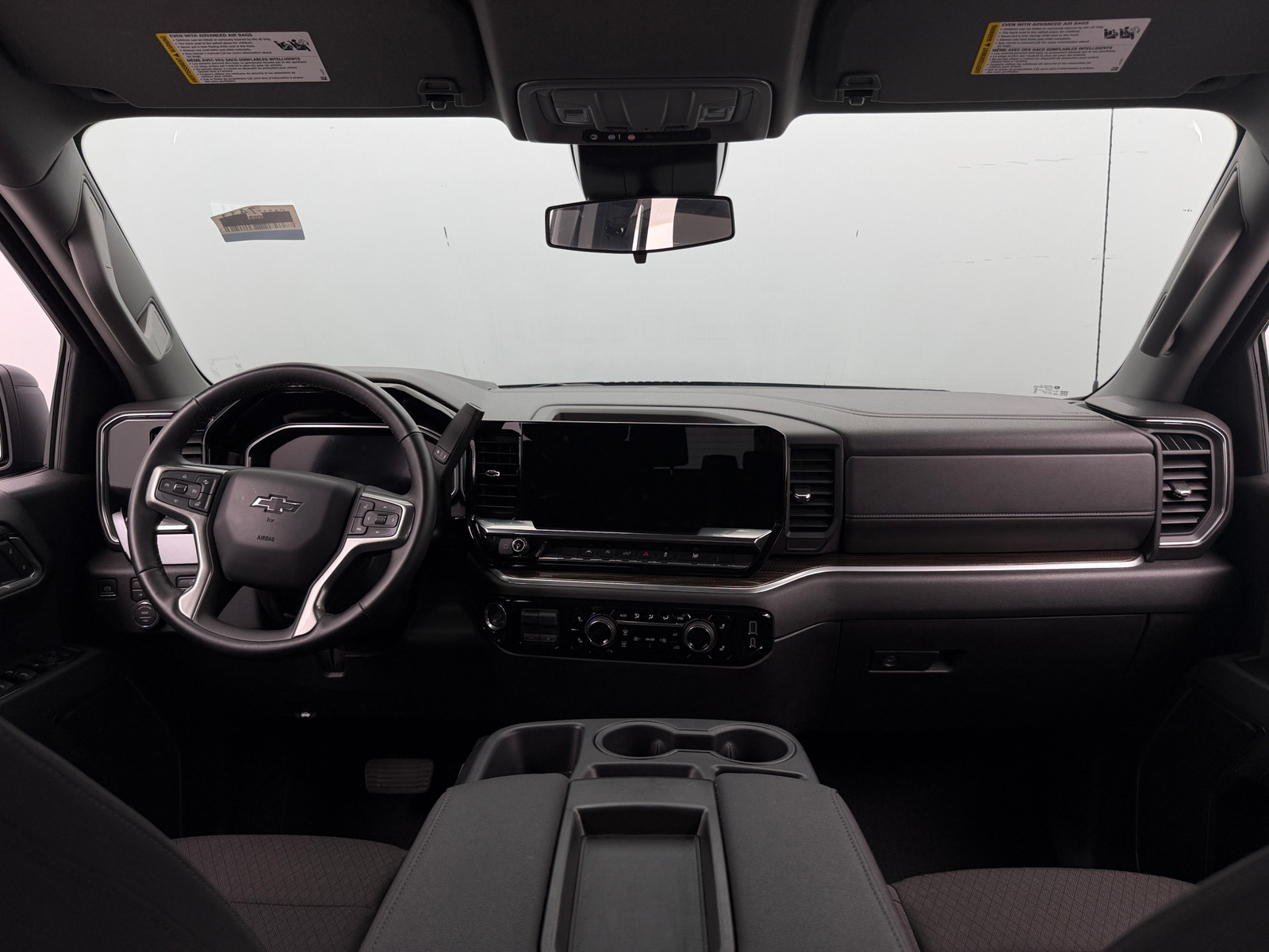 Thumbnail: 2026 Chevrolet Silverado 1500 - 3