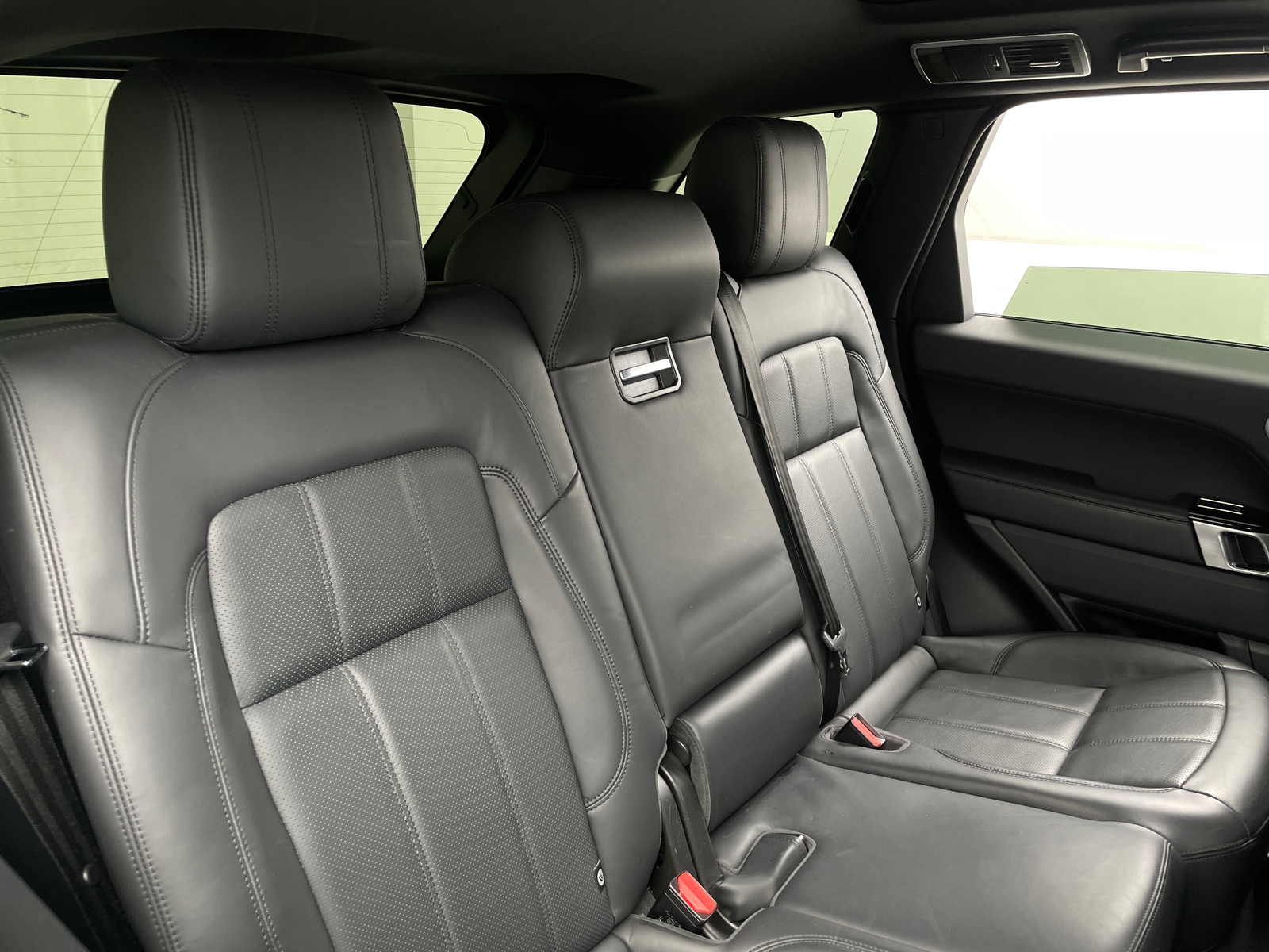 Thumbnail: 2018 Land Rover Range Rover Sport - 6