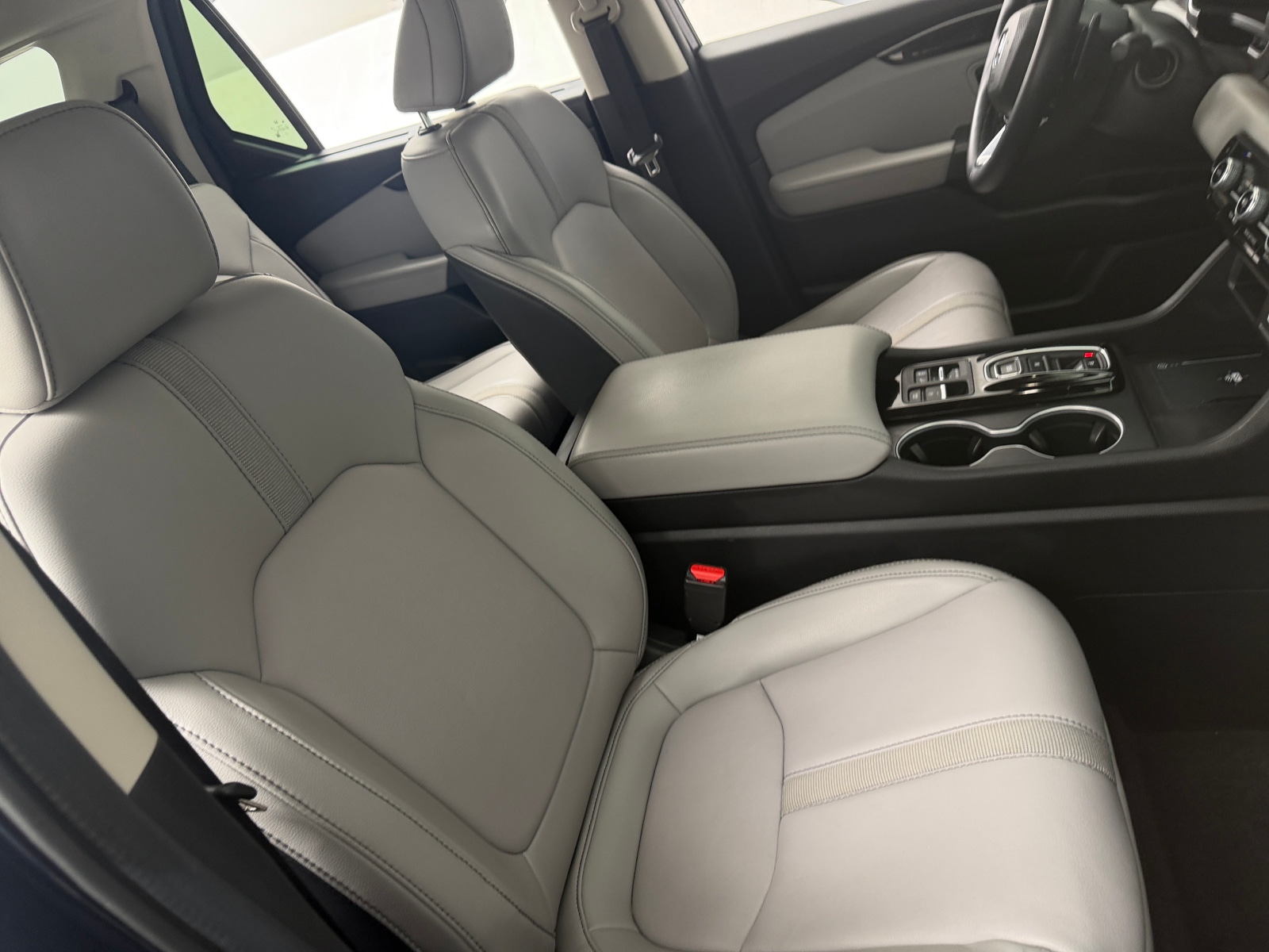Thumbnail: 2024 Honda Pilot - 2