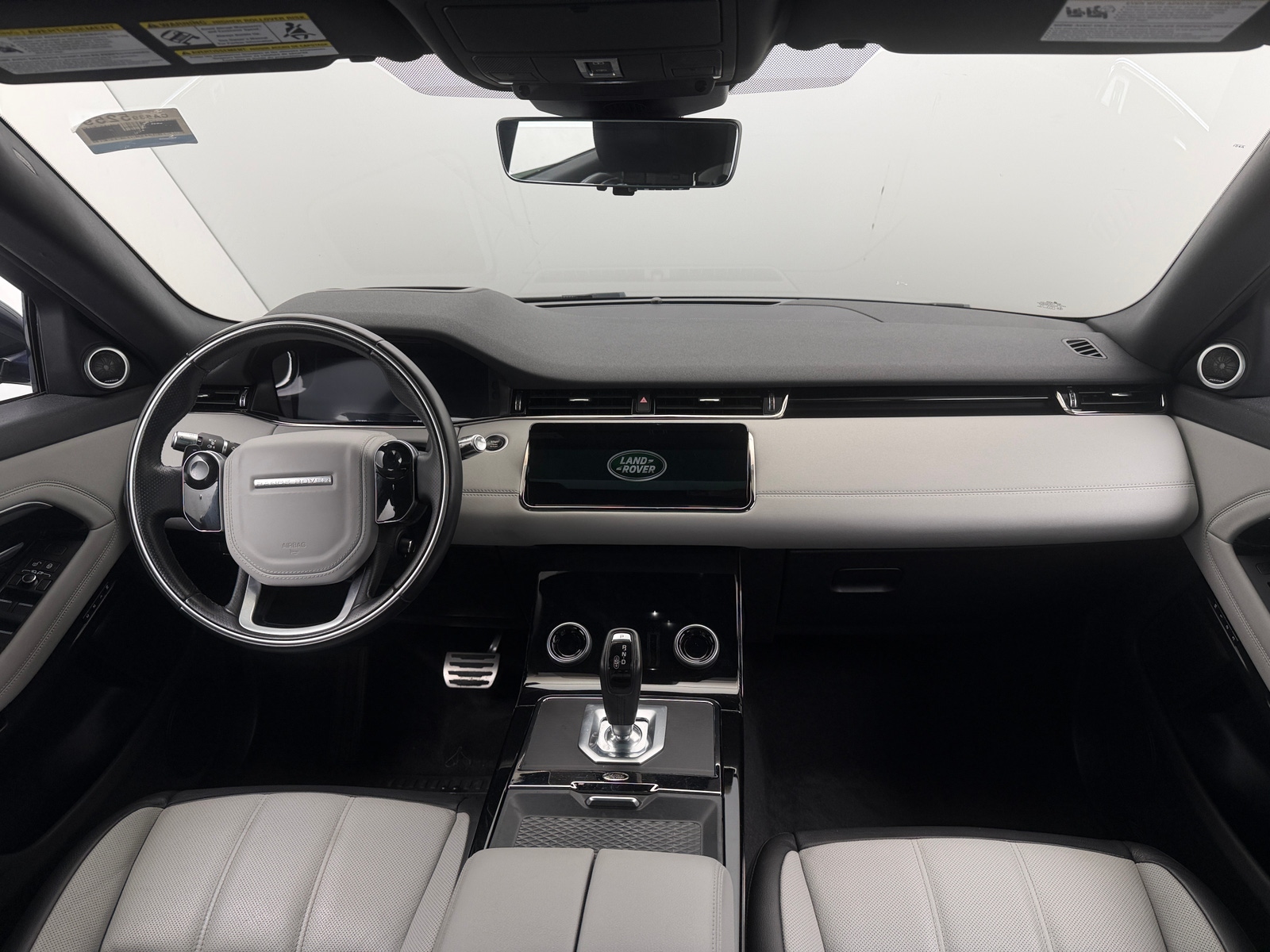 Thumbnail: 2020 Land Rover Range Rover Evoque - 2
