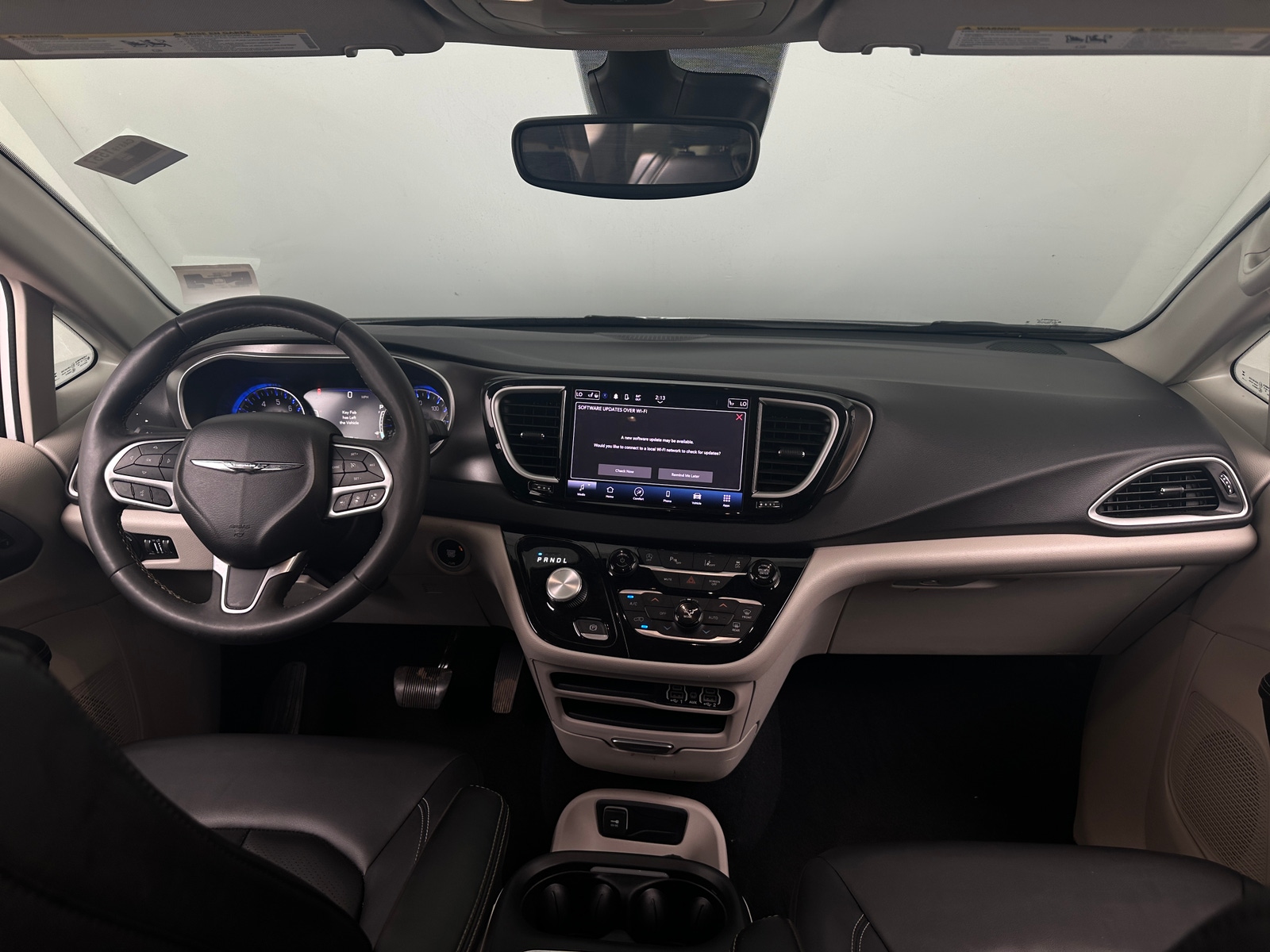 Thumbnail: 2024 Chrysler Pacifica - 2
