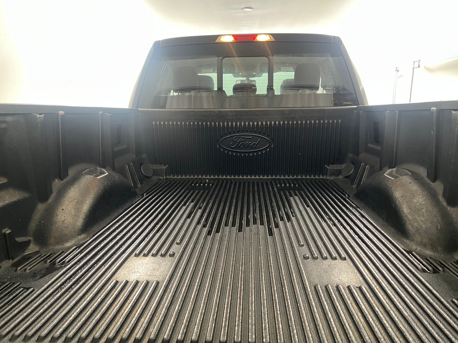 Thumbnail: 2019 Ford Econoline - 7