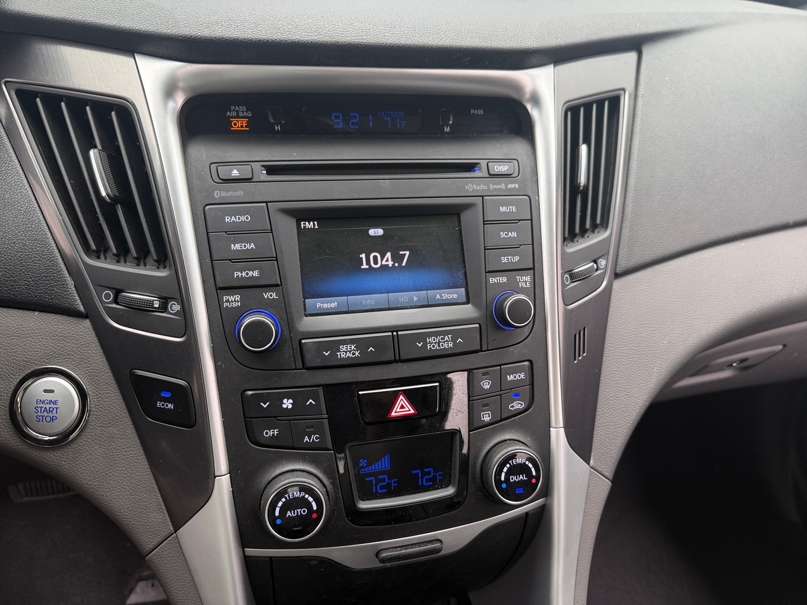 Thumbnail: 2014 Hyundai Sonata - 4
