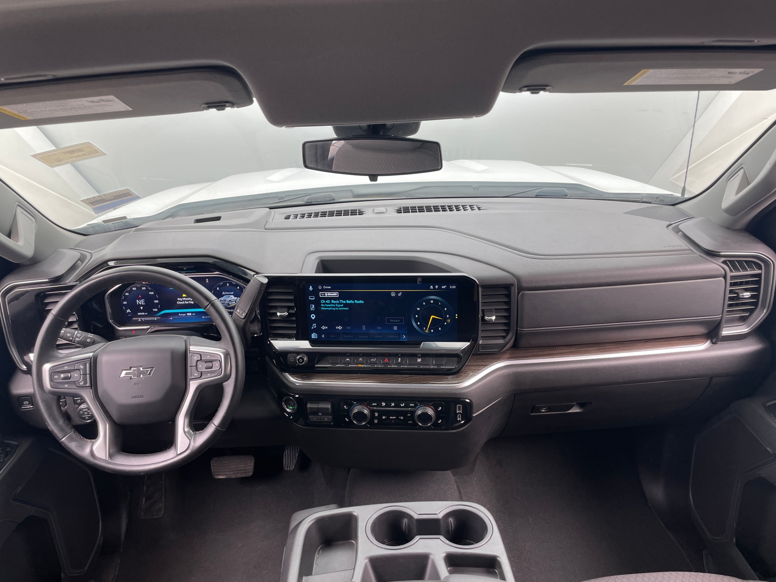 Thumbnail: 2026 Chevrolet Silverado 1500 - 3