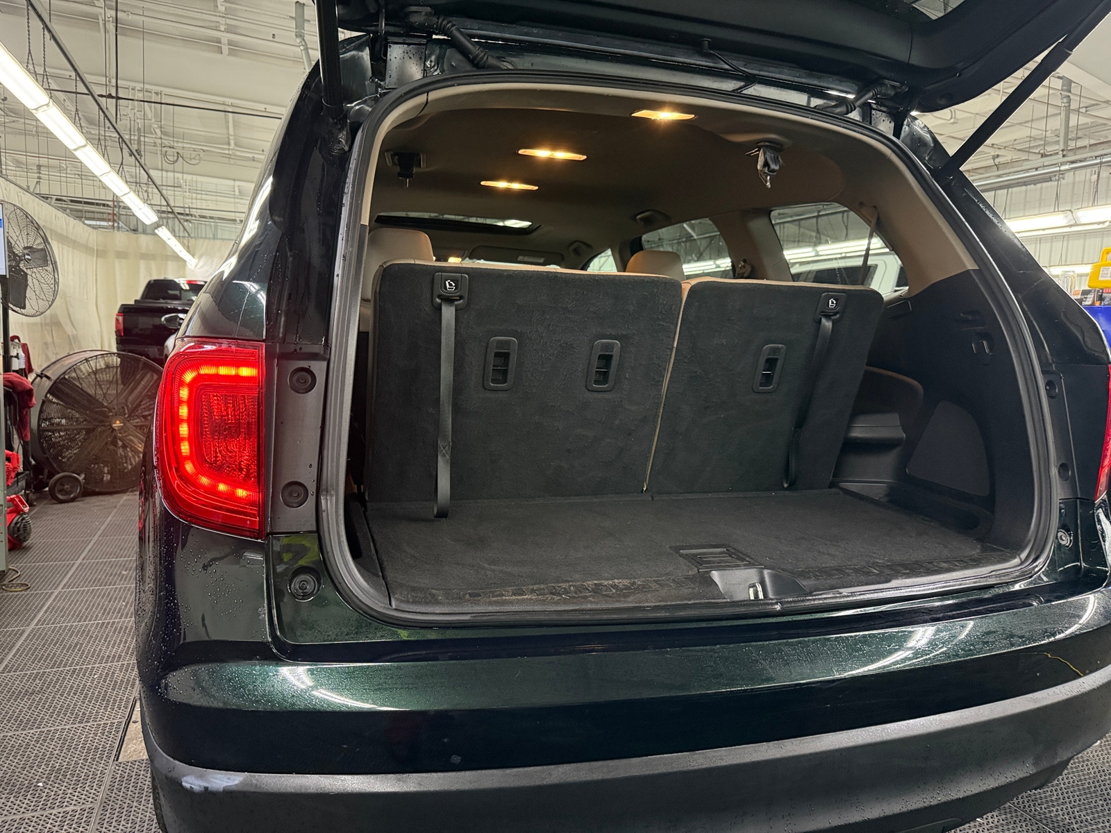 Thumbnail: 2018 Honda Pilot - 6