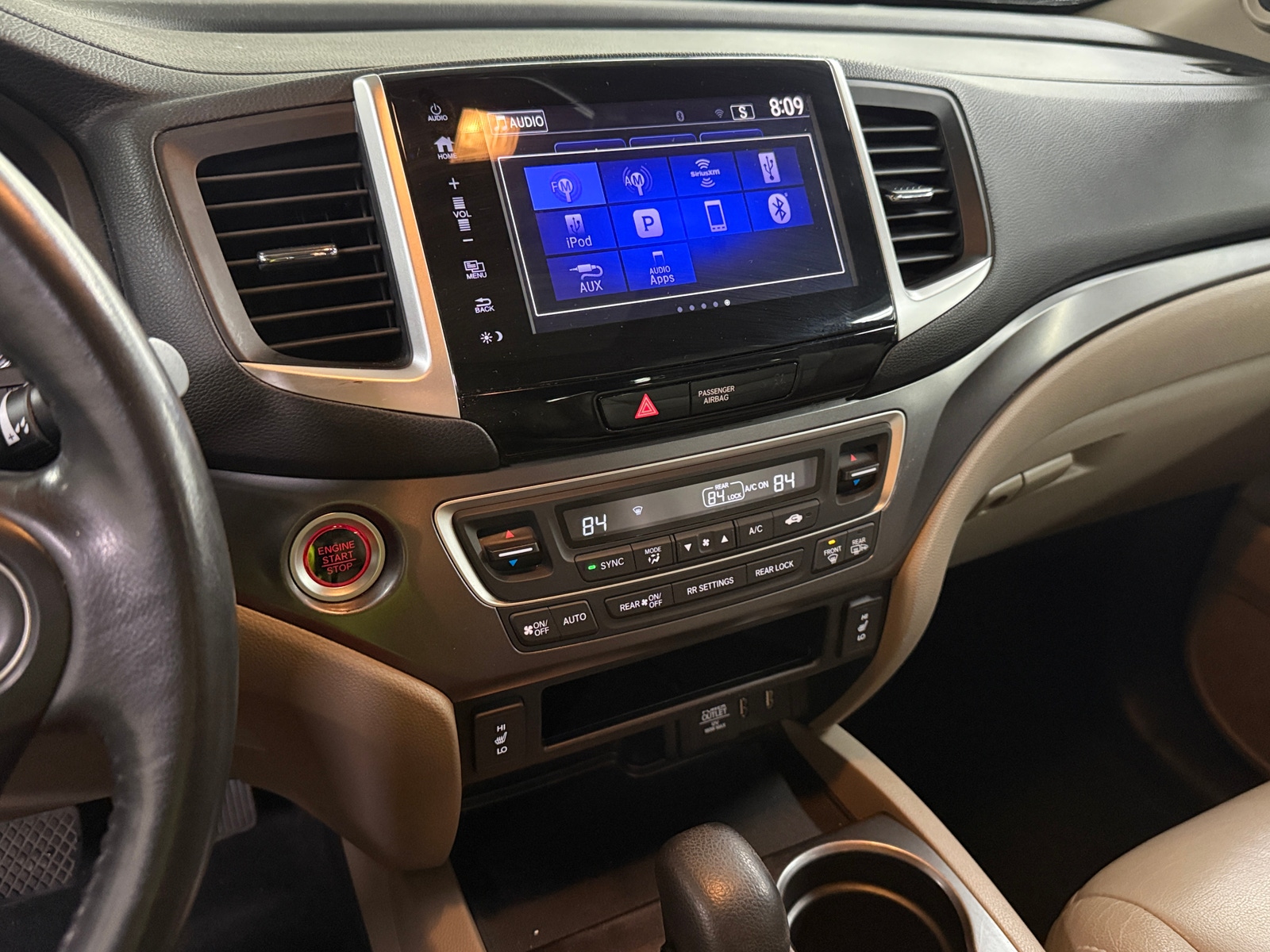 Thumbnail: 2018 Honda Pilot - 3