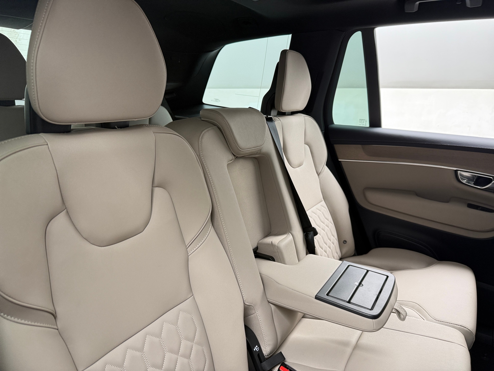 Thumbnail: 2026 Volvo XC90 - 5