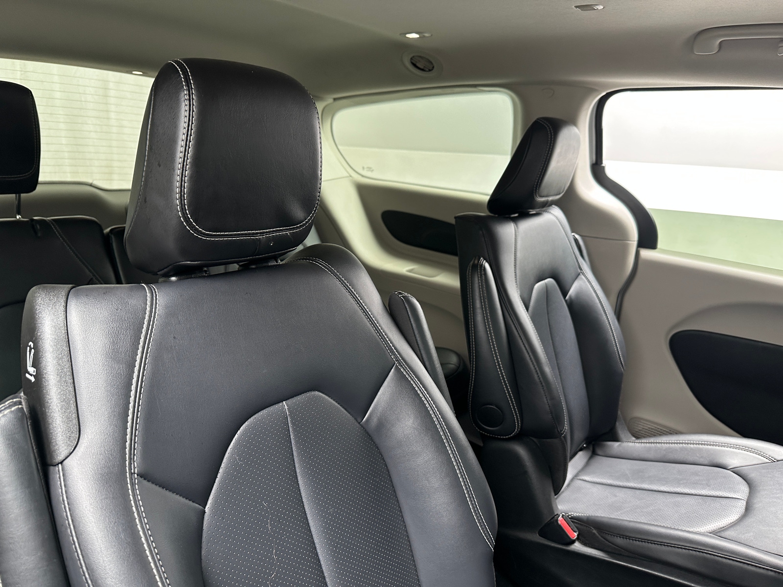 Thumbnail: 2024 Chrysler Pacifica - 5