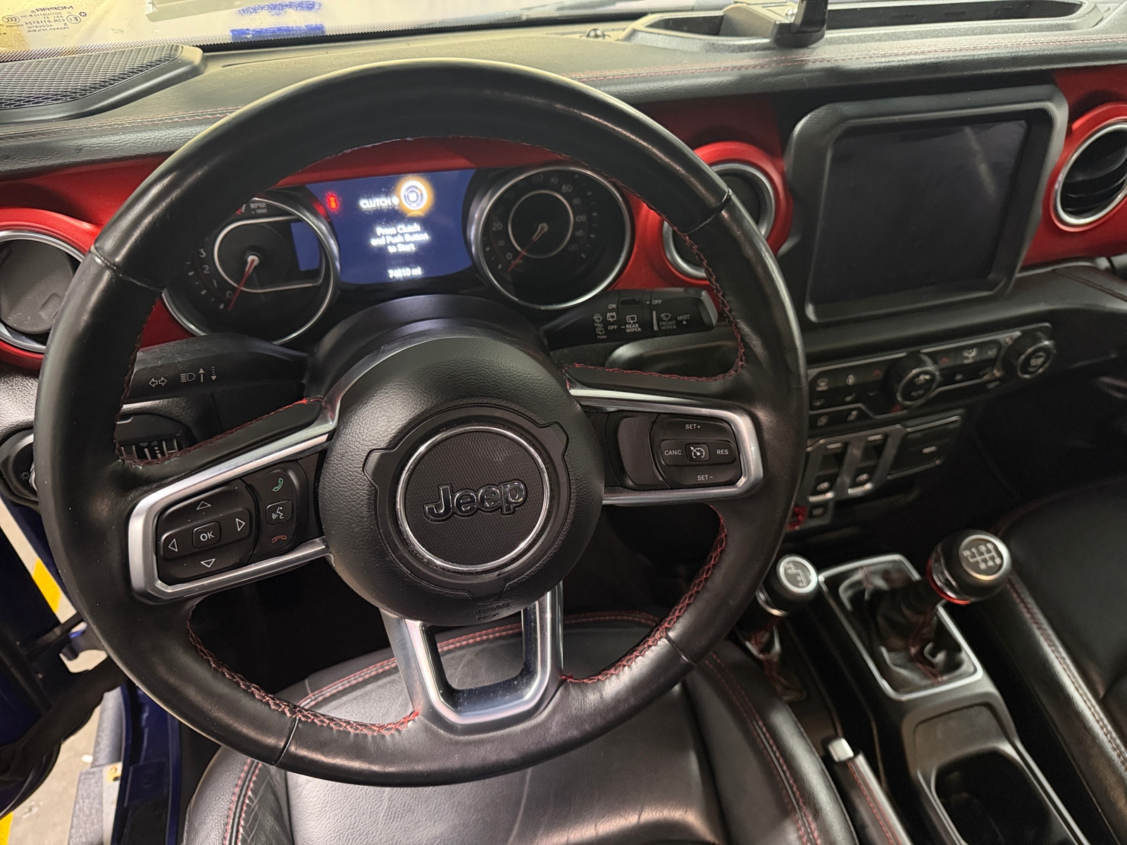 Thumbnail: 2018 Jeep Wrangler - 4