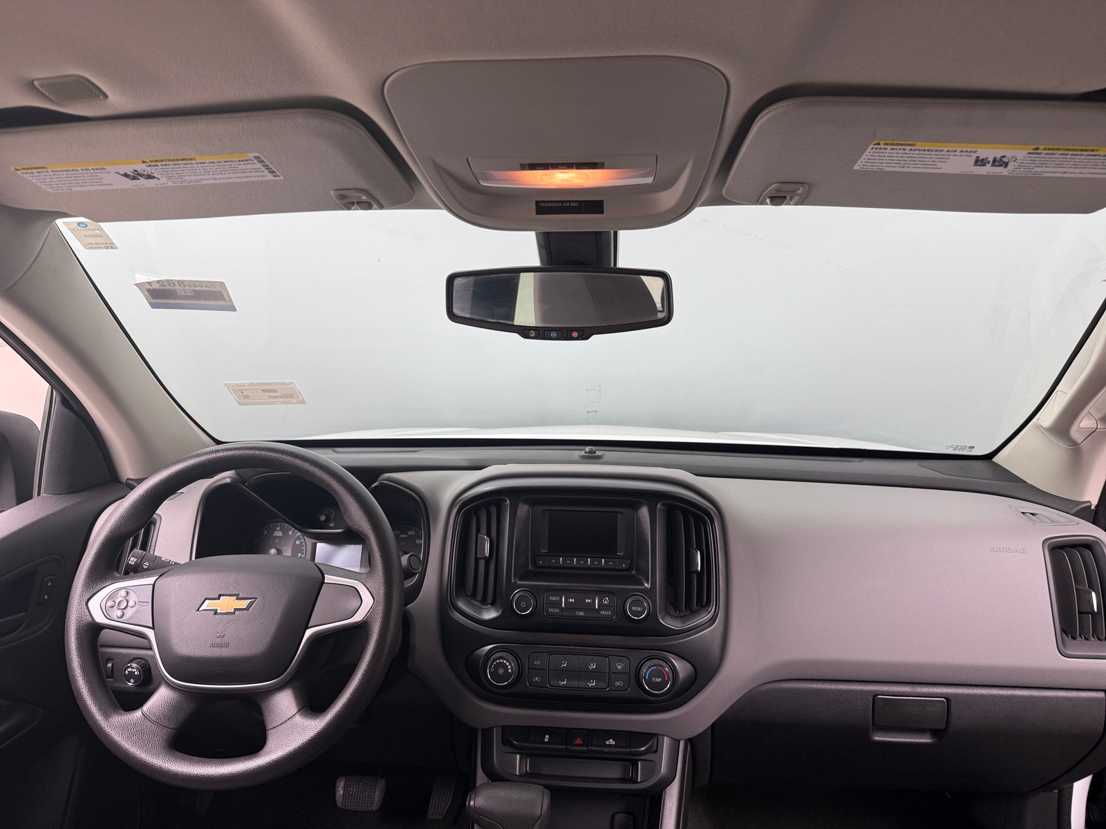 Thumbnail: 2016 Chevrolet Colorado - 3