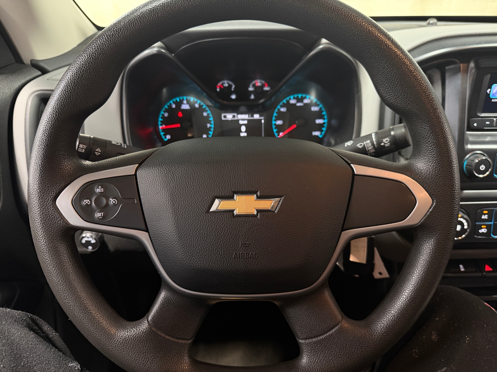 Thumbnail: 2016 Chevrolet Colorado - 5