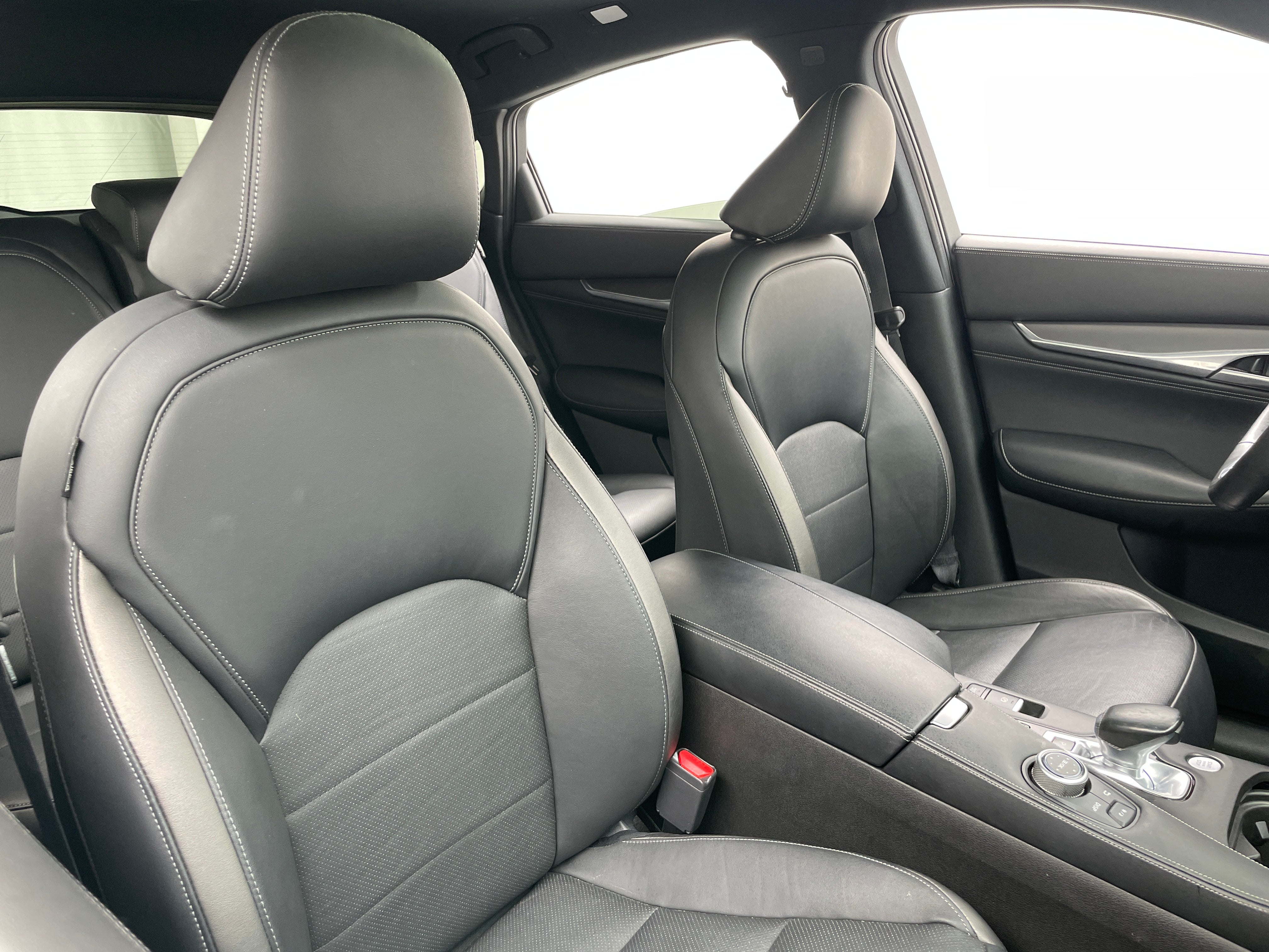 2023 INFINITI QX55