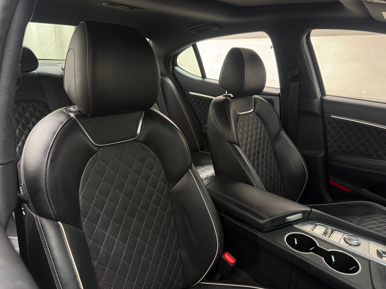 Thumbnail: 2019 Genesis G70 - 2