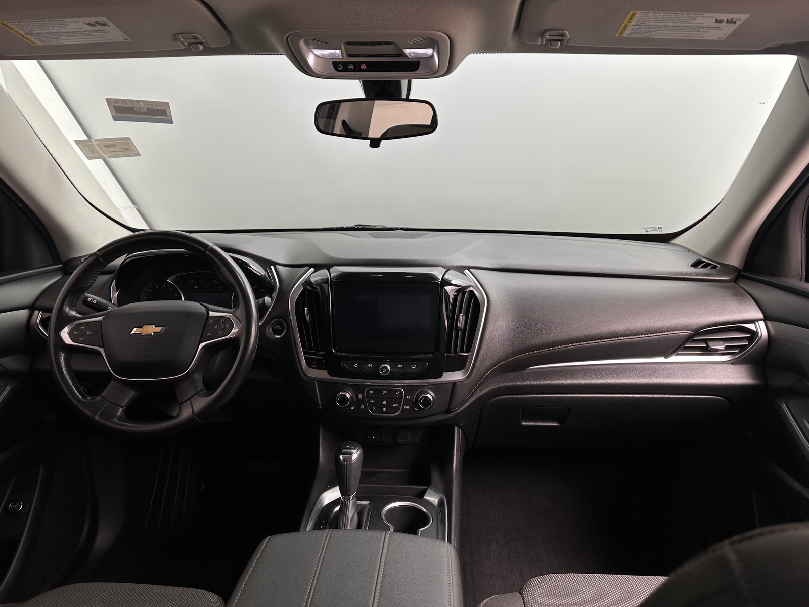 Thumbnail: 2020 Chevrolet Traverse - 3