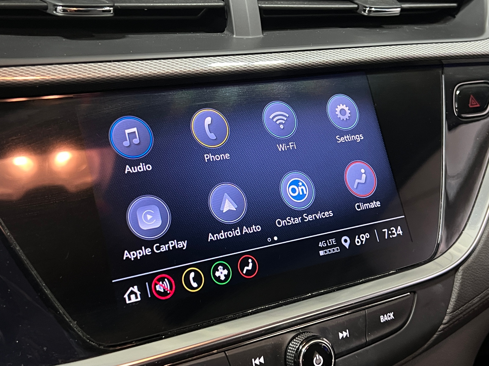 Thumbnail: 2022 Buick Encore GX - 3