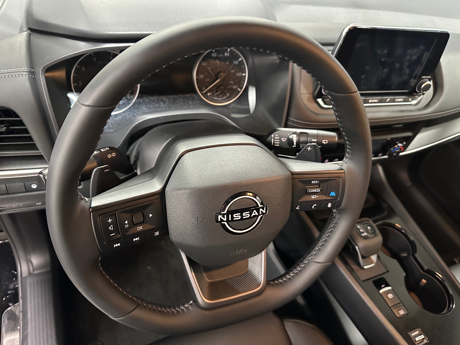 Thumbnail: 2026 Nissan Rogue - 4