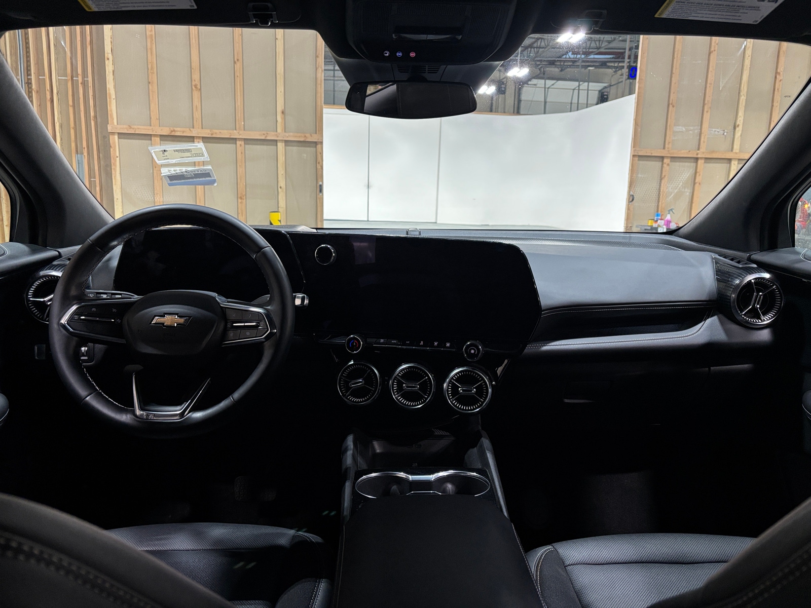 Thumbnail: 2024 Chevrolet Blazer EV - 2