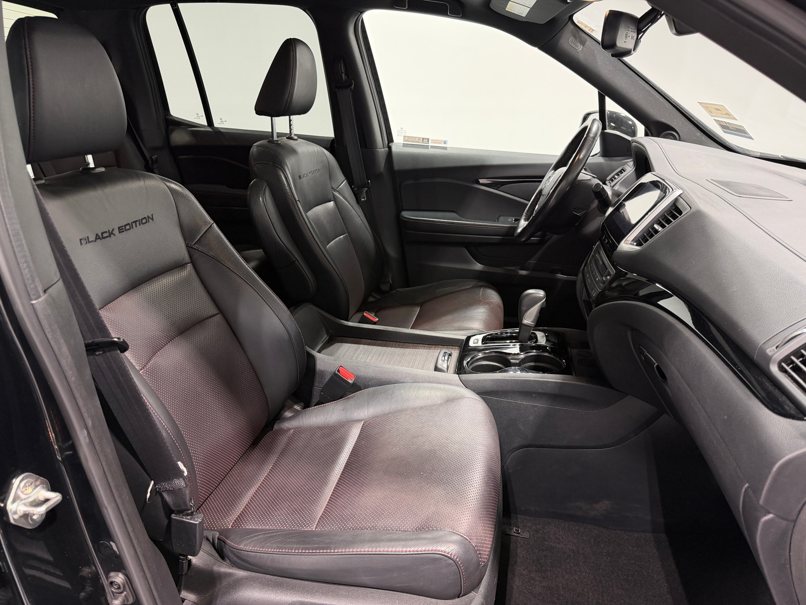 Thumbnail: 2019 Honda Ridgeline - 2