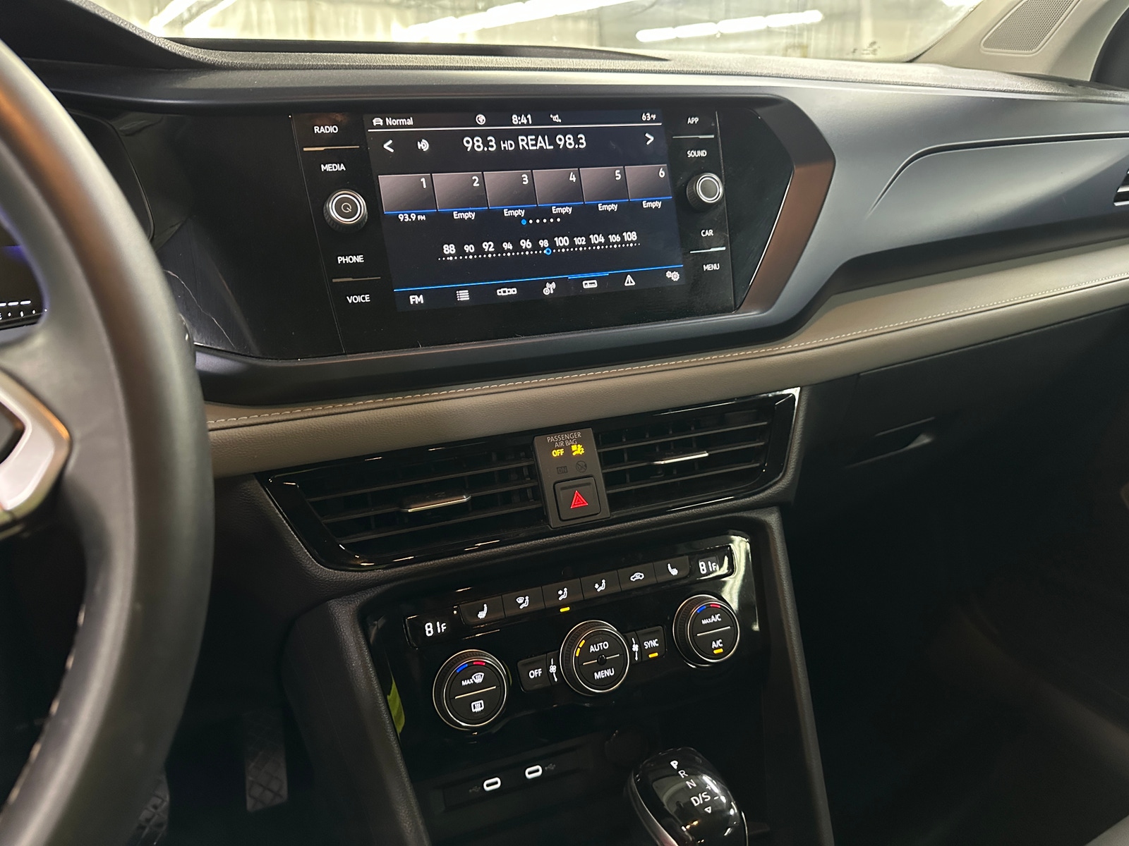 Thumbnail: 2024 Volkswagen Taos - 4