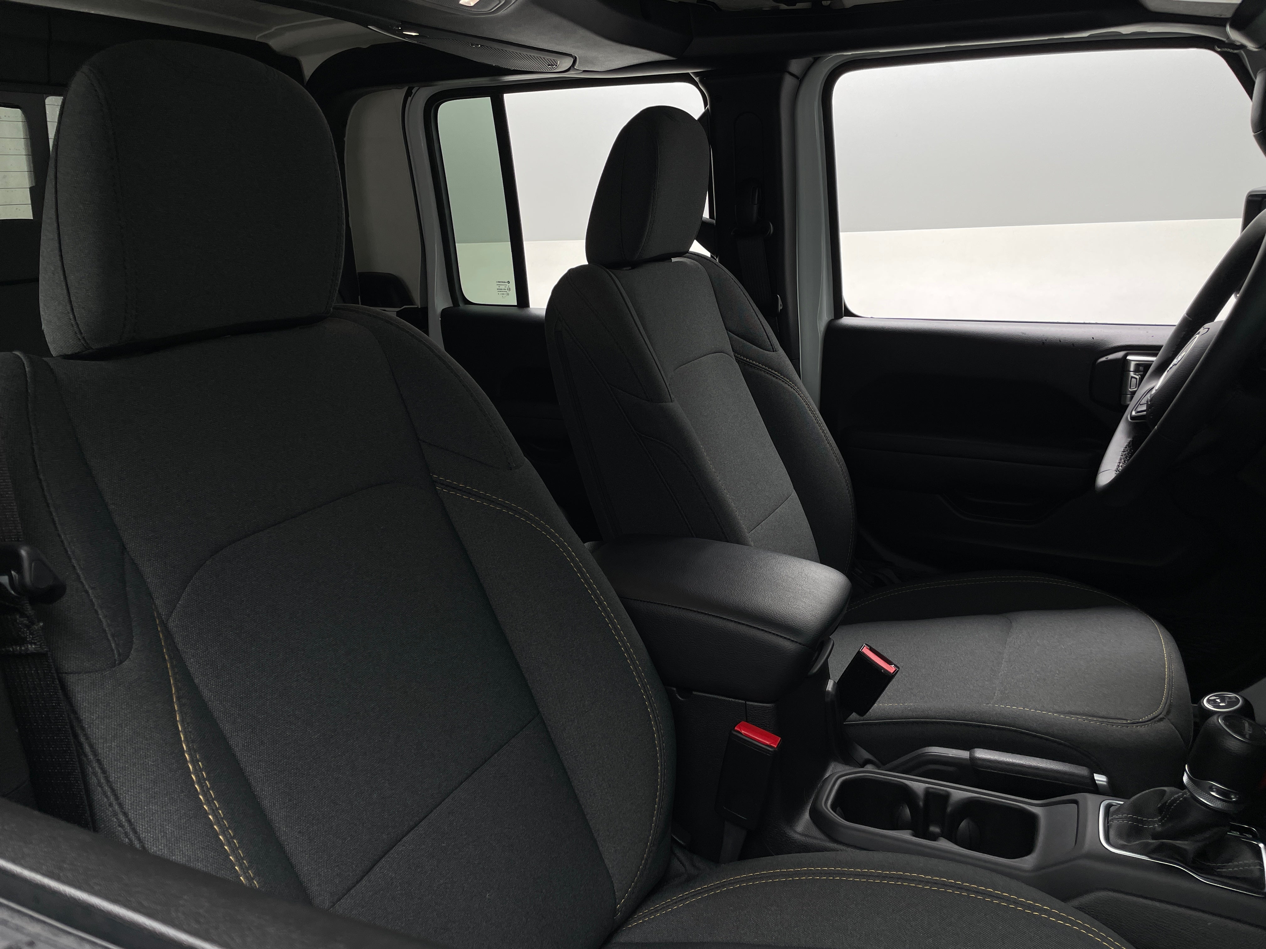 2025 Jeep Gladiator