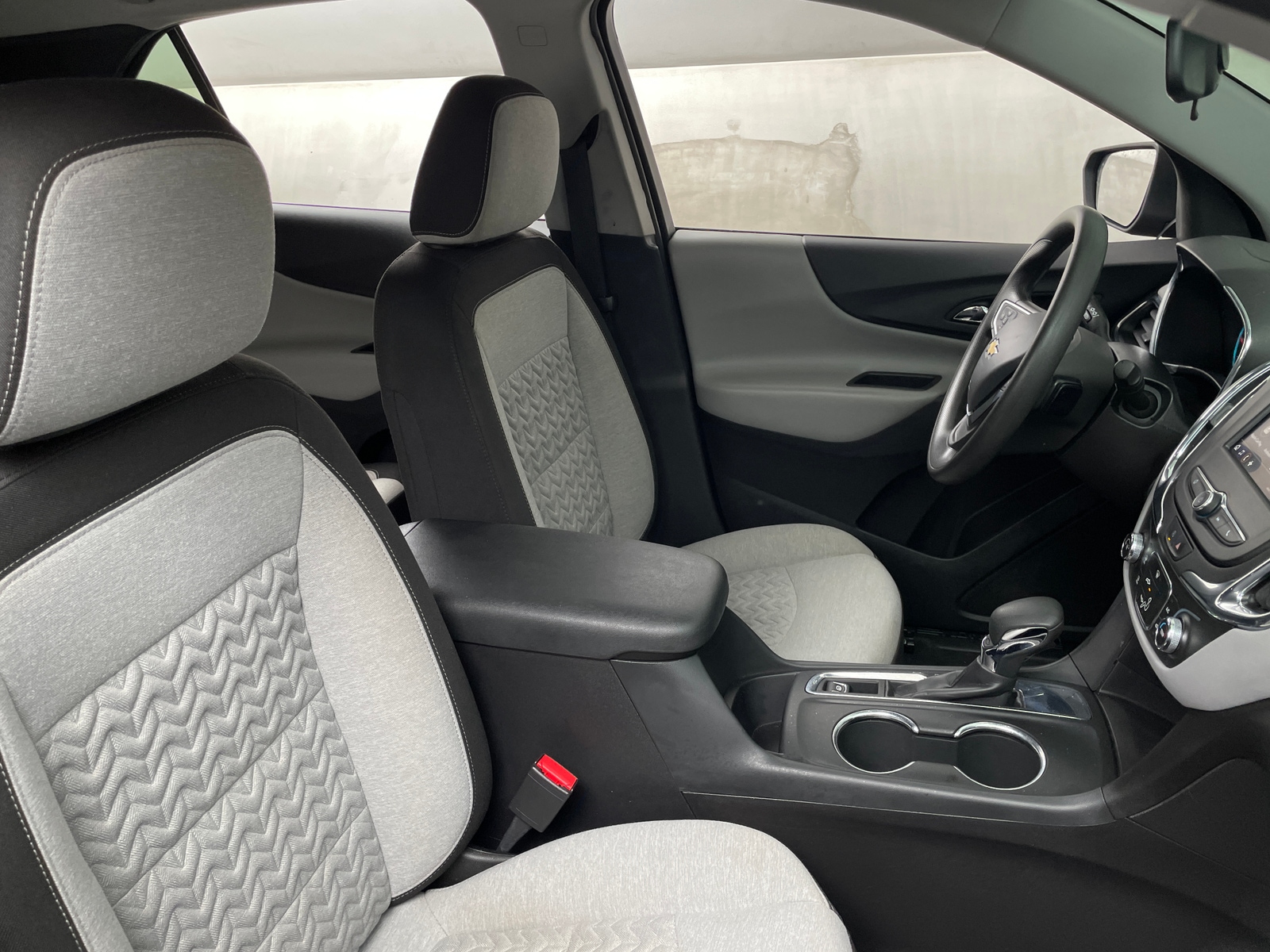 Thumbnail: 2023 Chevrolet Equinox - 2