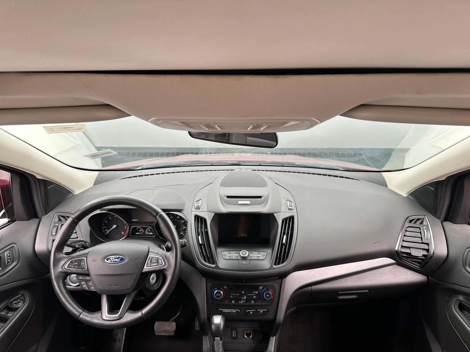 Thumbnail: 2017 Ford Escape - 3