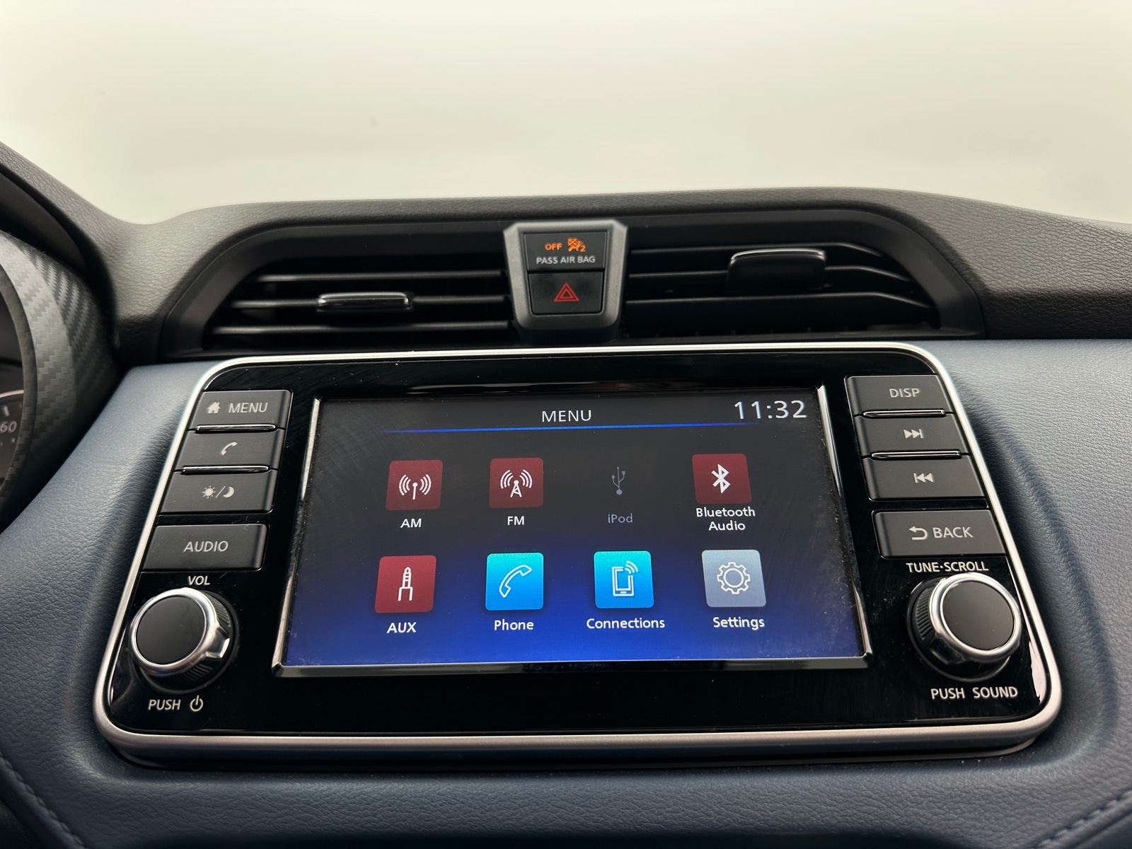 Thumbnail: 2025 Nissan Versa - 4