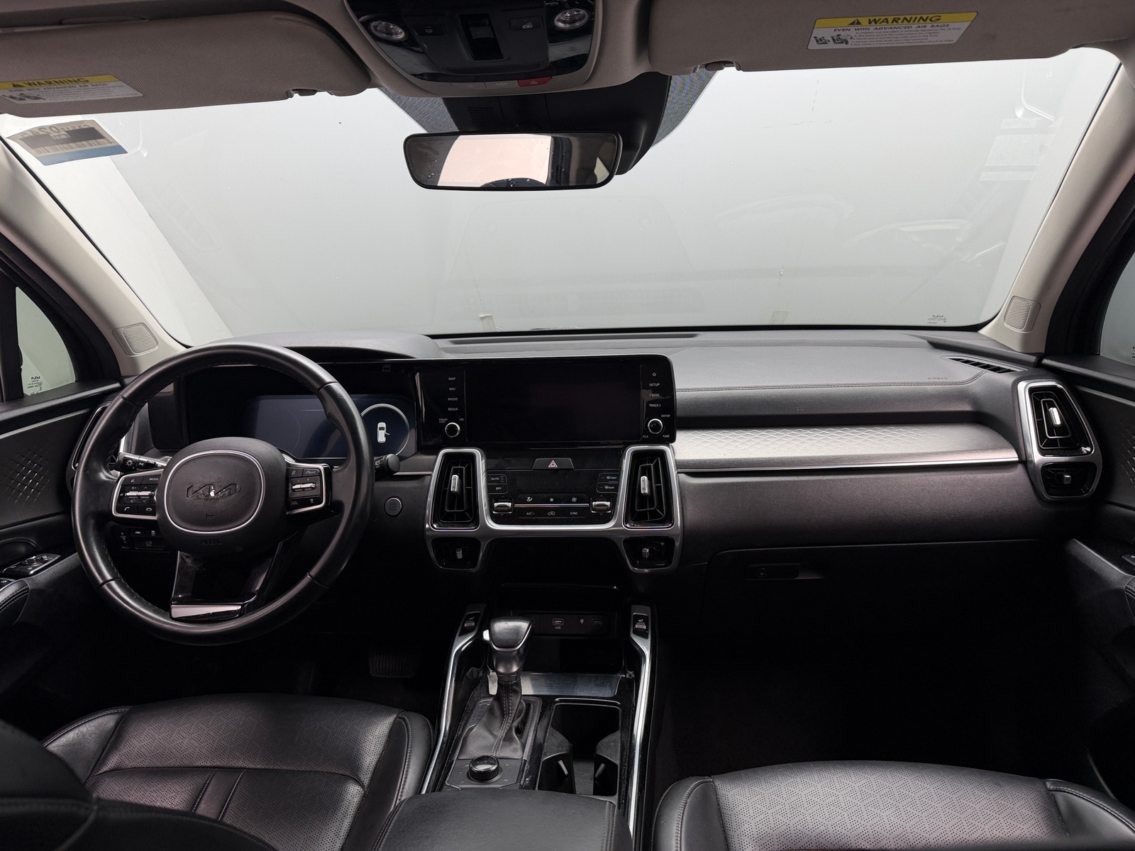 Thumbnail: 2023 Kia Sorento - 2