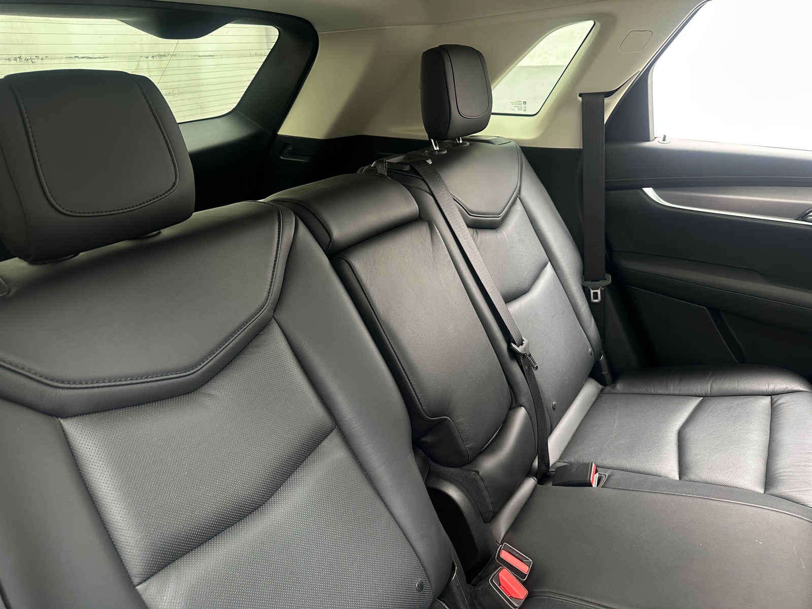 Thumbnail: 2017 Cadillac XT5 - 5