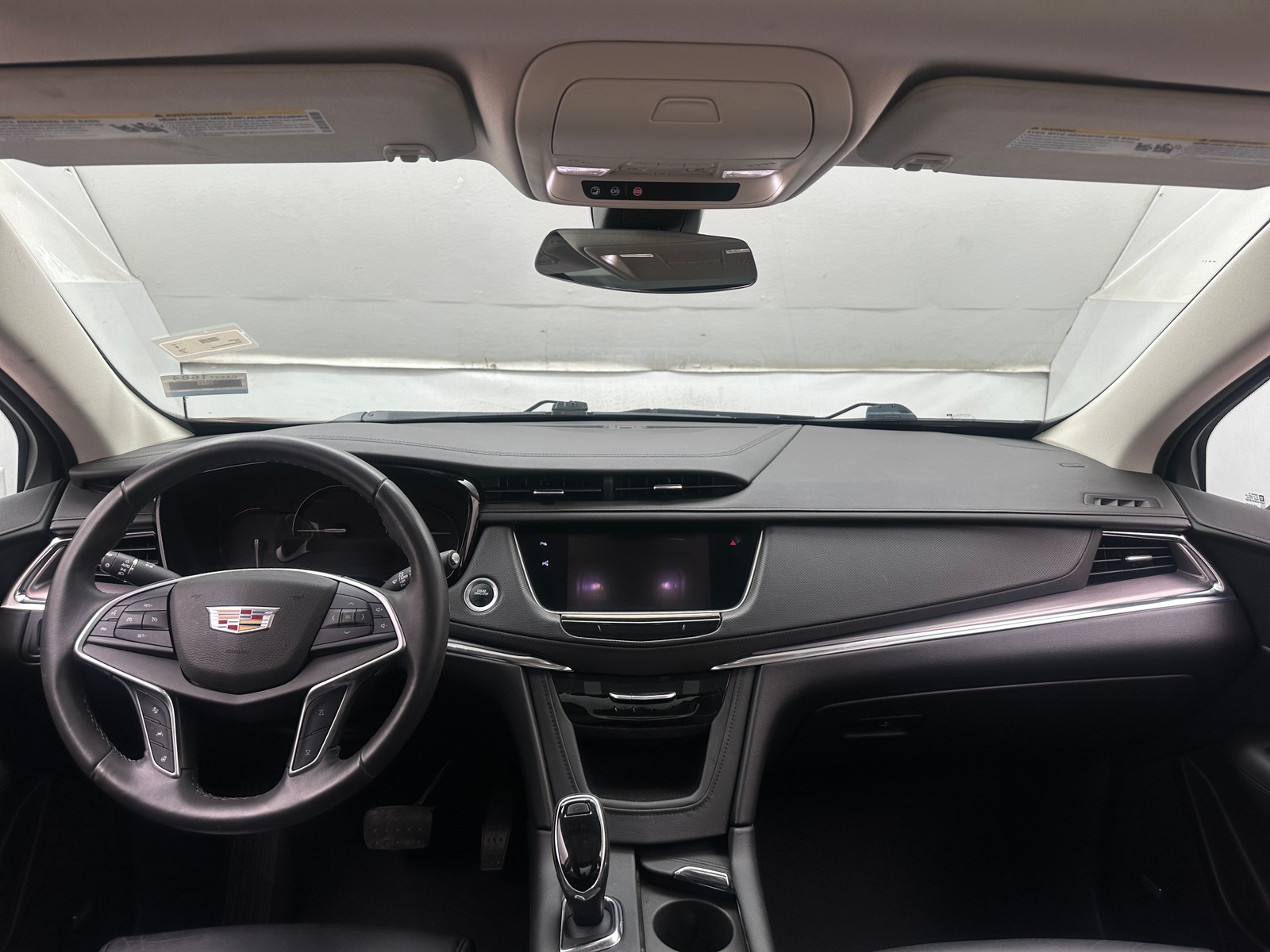 Thumbnail: 2017 Cadillac XT5 - 2