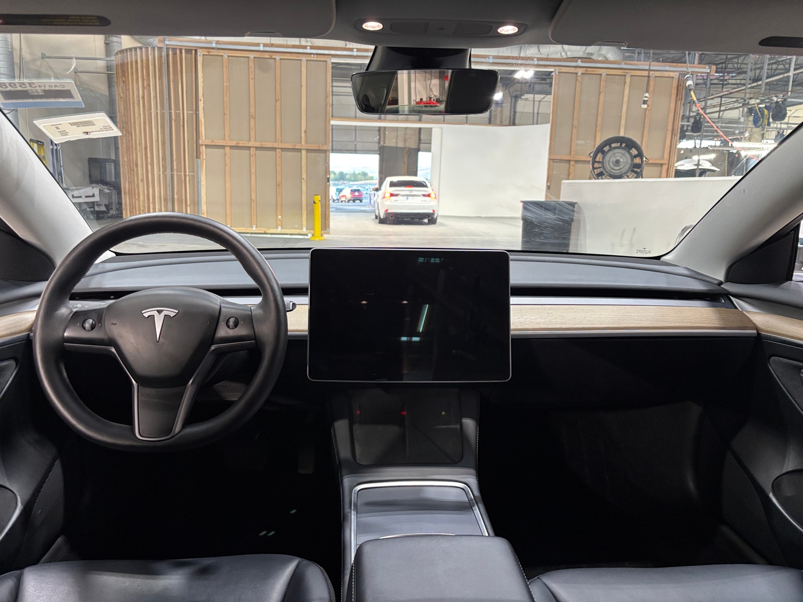 Thumbnail: 2023 Tesla Model 3 - 2