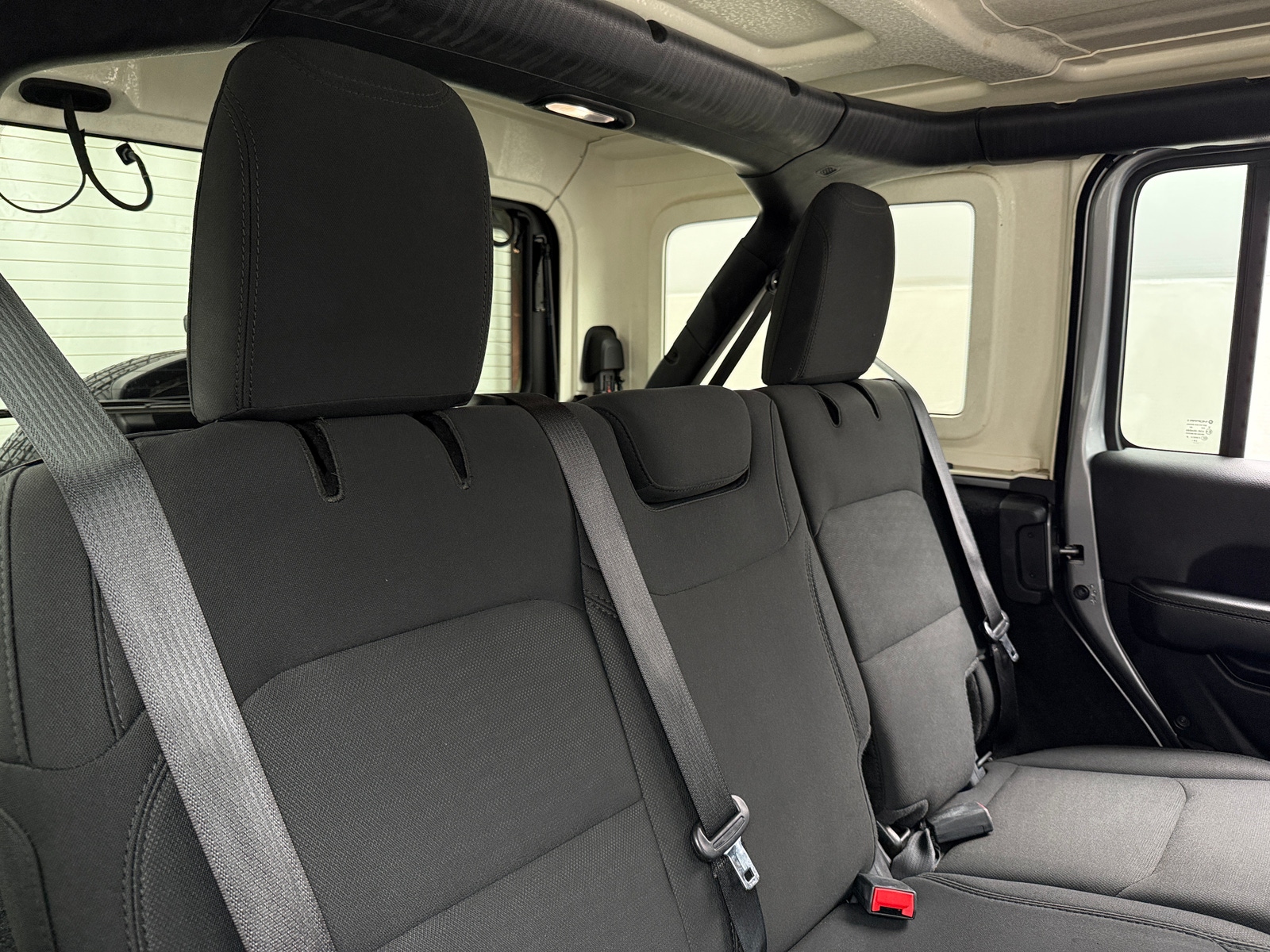 Thumbnail: 2020 Jeep Wrangler - 6