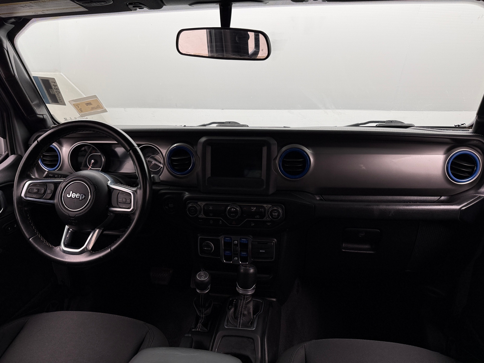 Thumbnail: 2020 Jeep Wrangler - 3