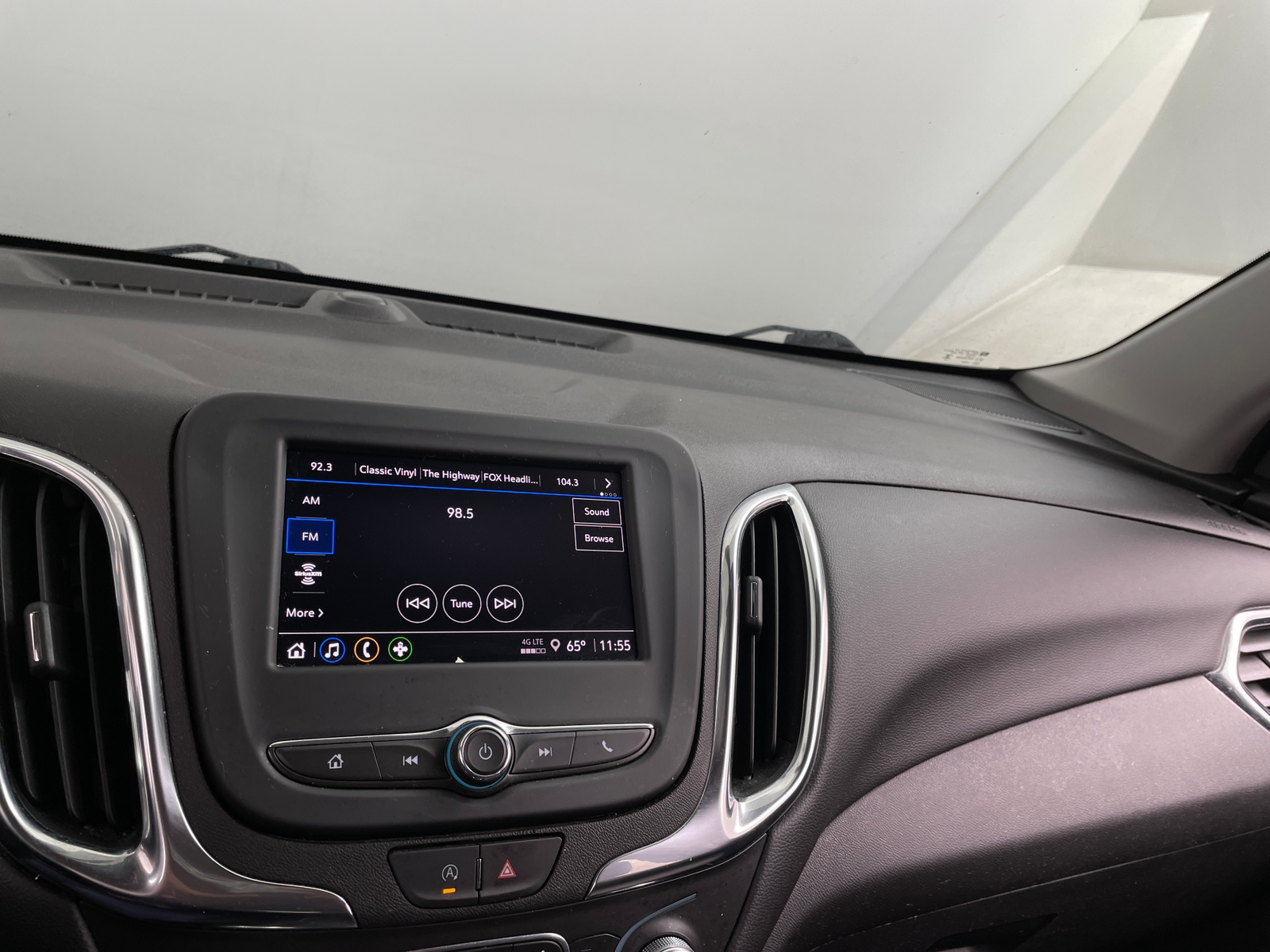 Thumbnail: 2023 Chevrolet Equinox - 4