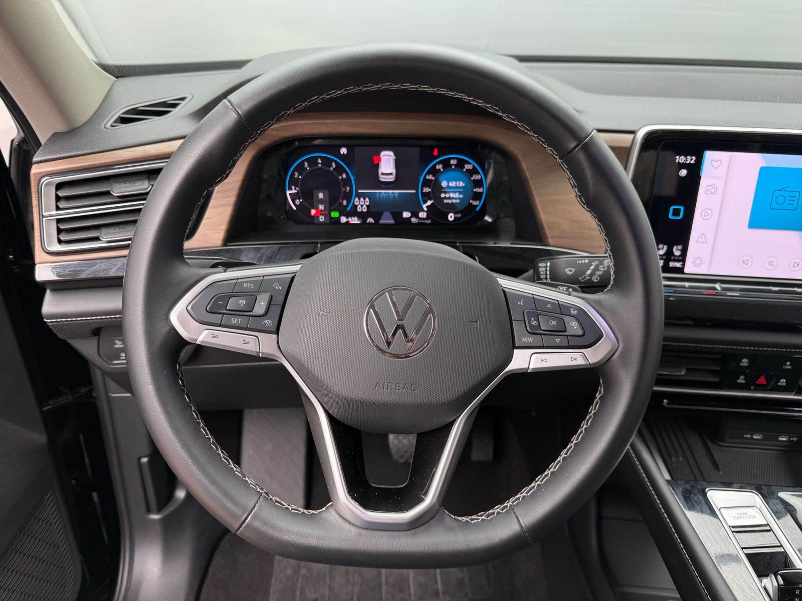 Thumbnail: 2025 Volkswagen Atlas - 4