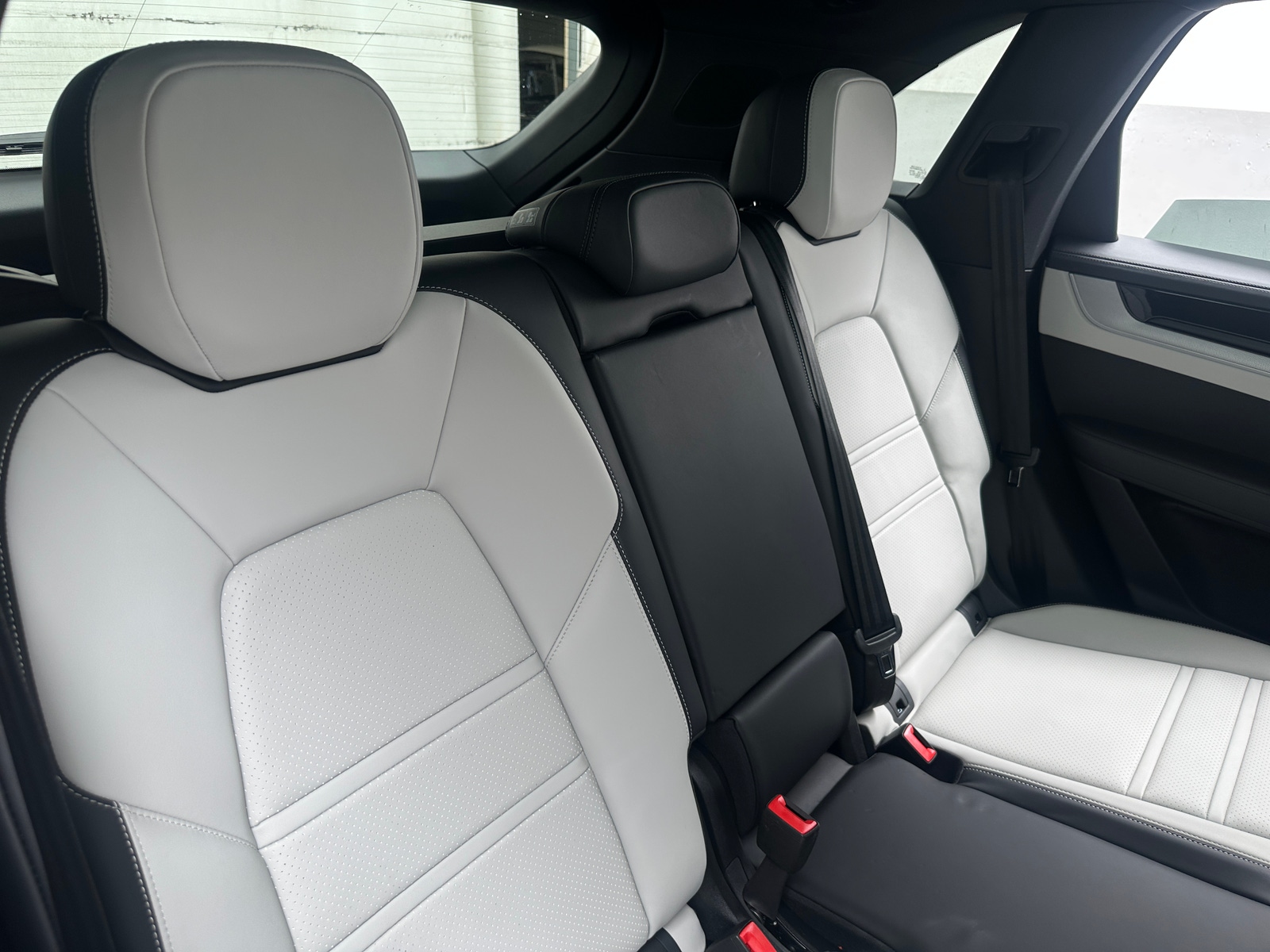 Thumbnail: 2024 Porsche Cayenne - 5
