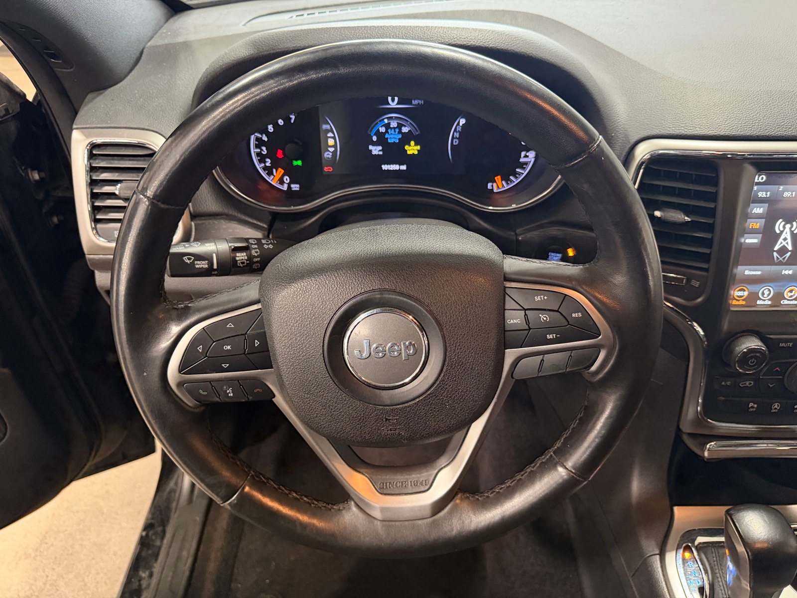 Thumbnail: 2018 Jeep Grand Cherokee - 4