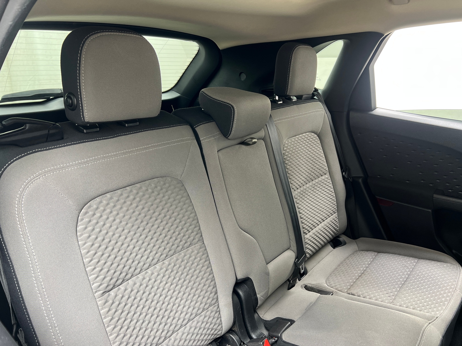 Thumbnail: 2020 Ford Escape - 6
