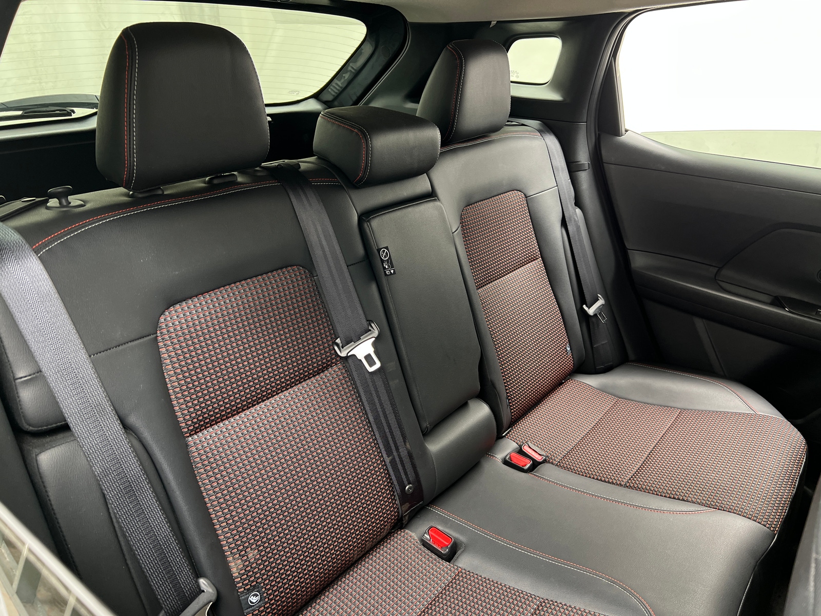 Thumbnail: 2026 Nissan Kicks - 5