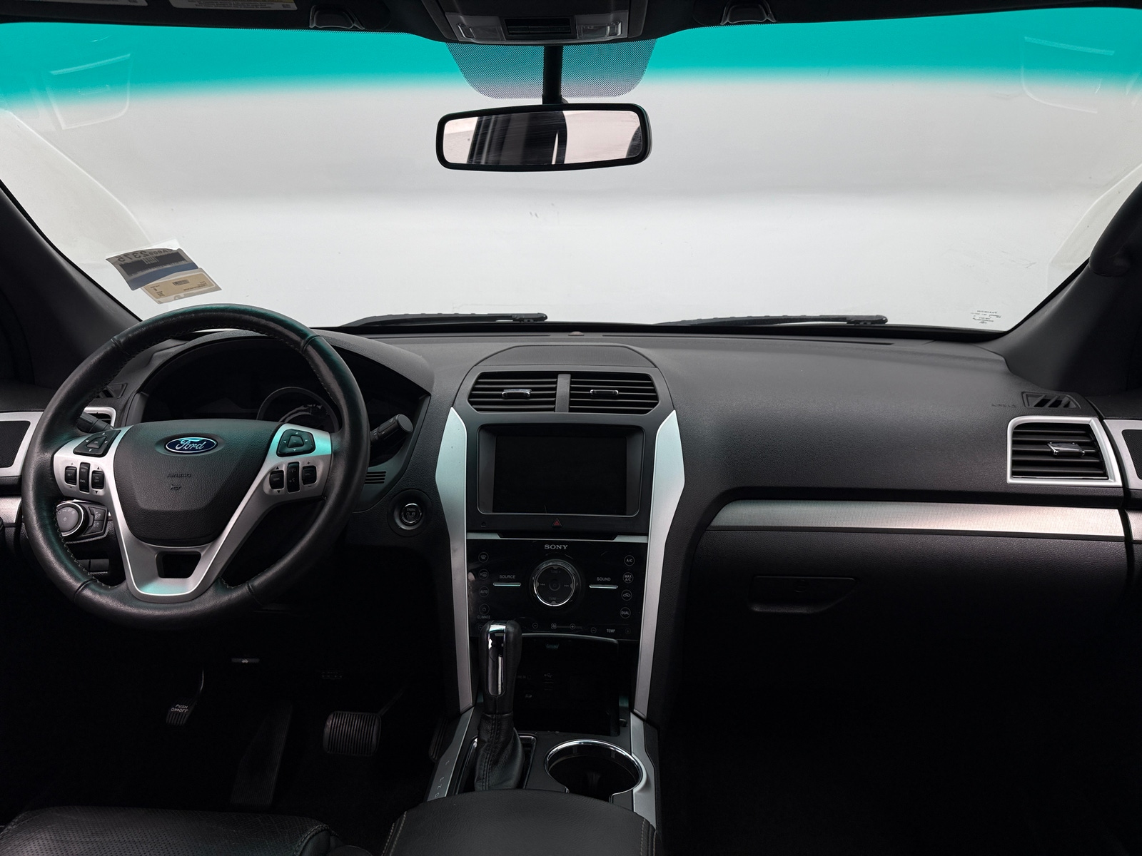 Thumbnail: 2015 Ford Explorer - 2
