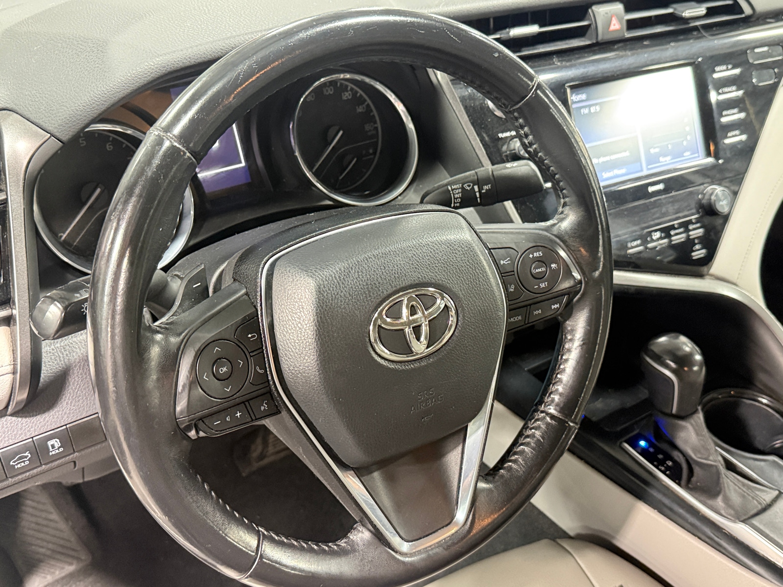 Thumbnail: 2020 Toyota Camry - 5