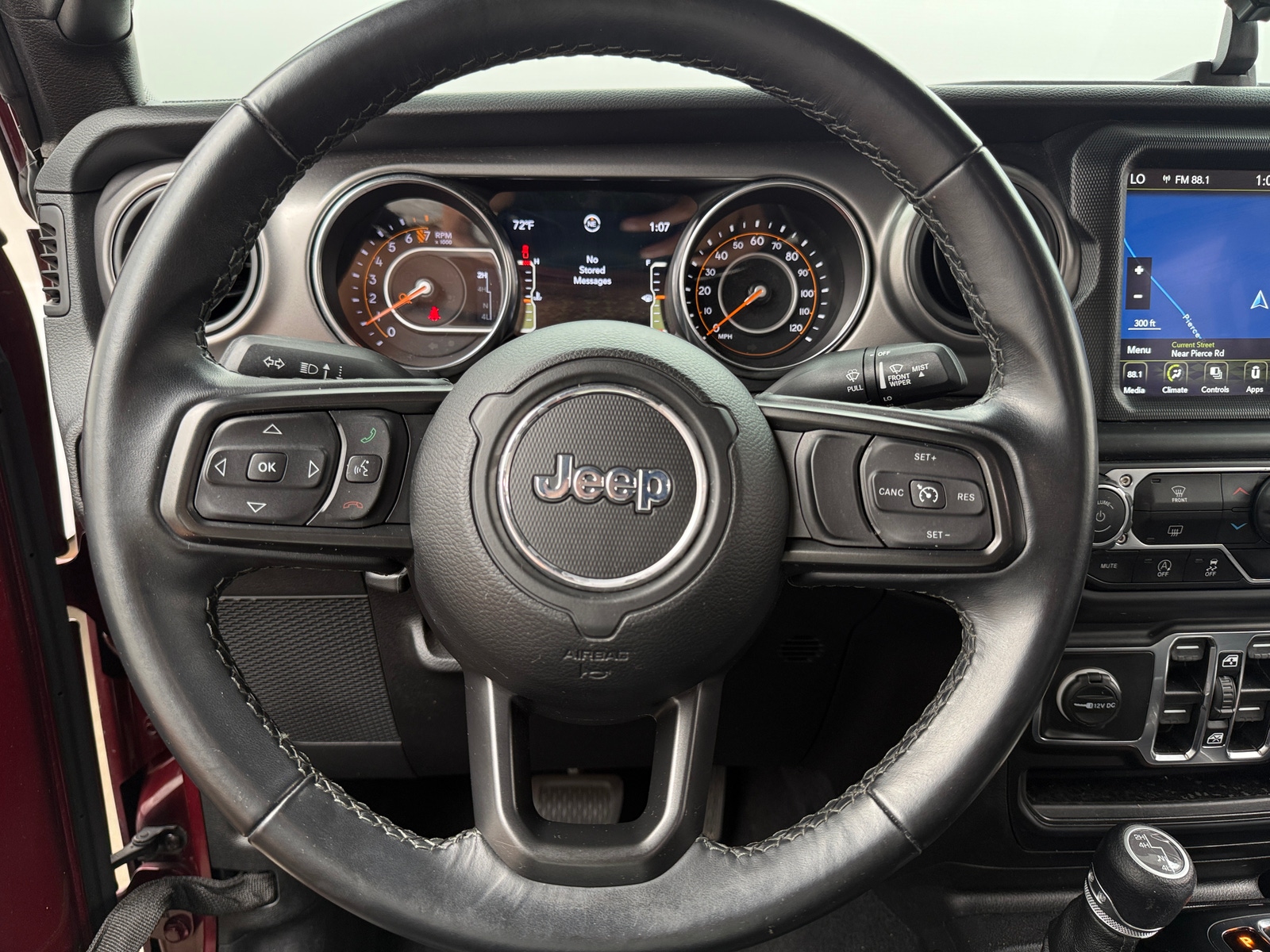 Thumbnail: 2021 Jeep Gladiator - 4