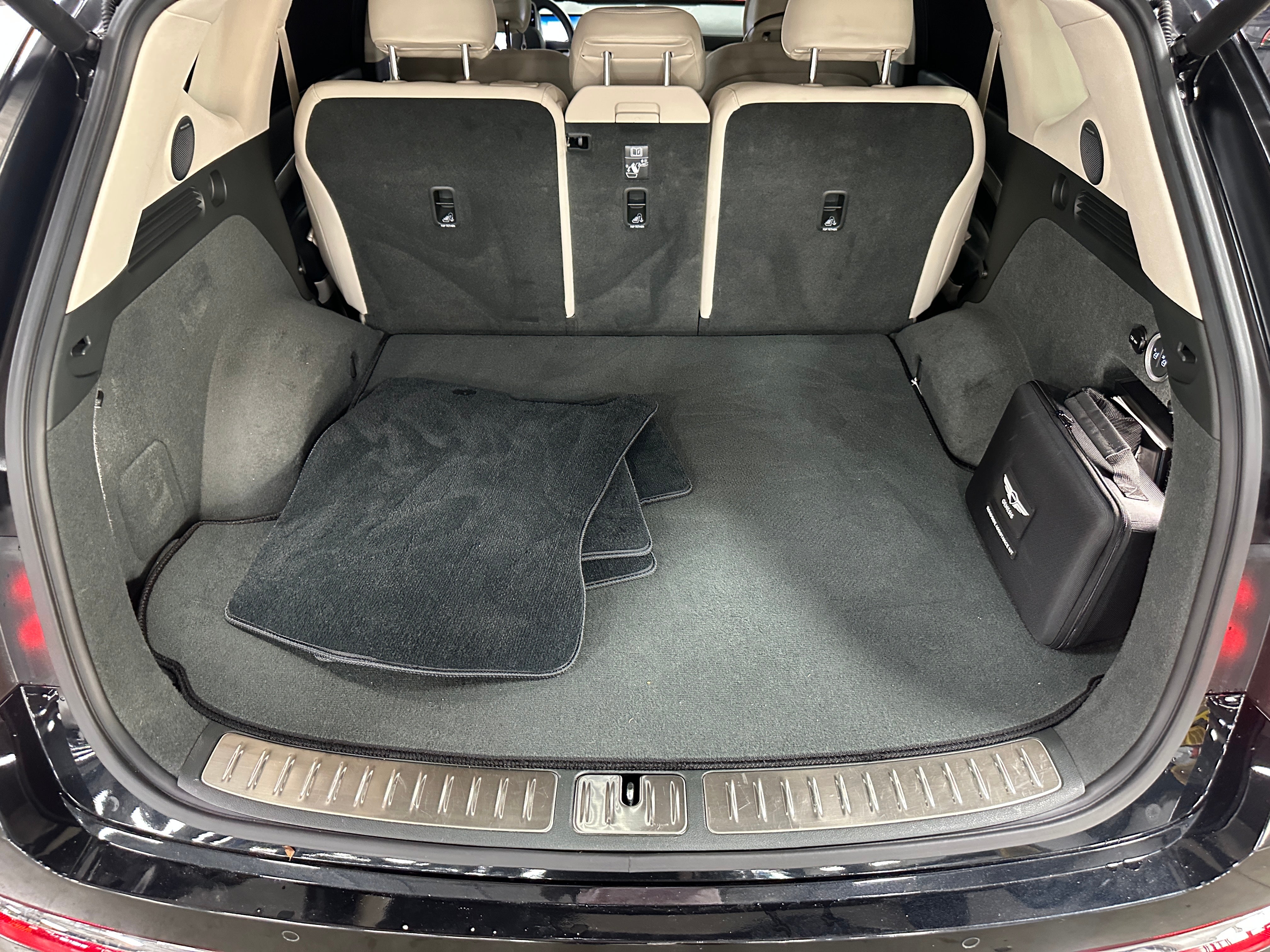 2025 GENESIS GV80
