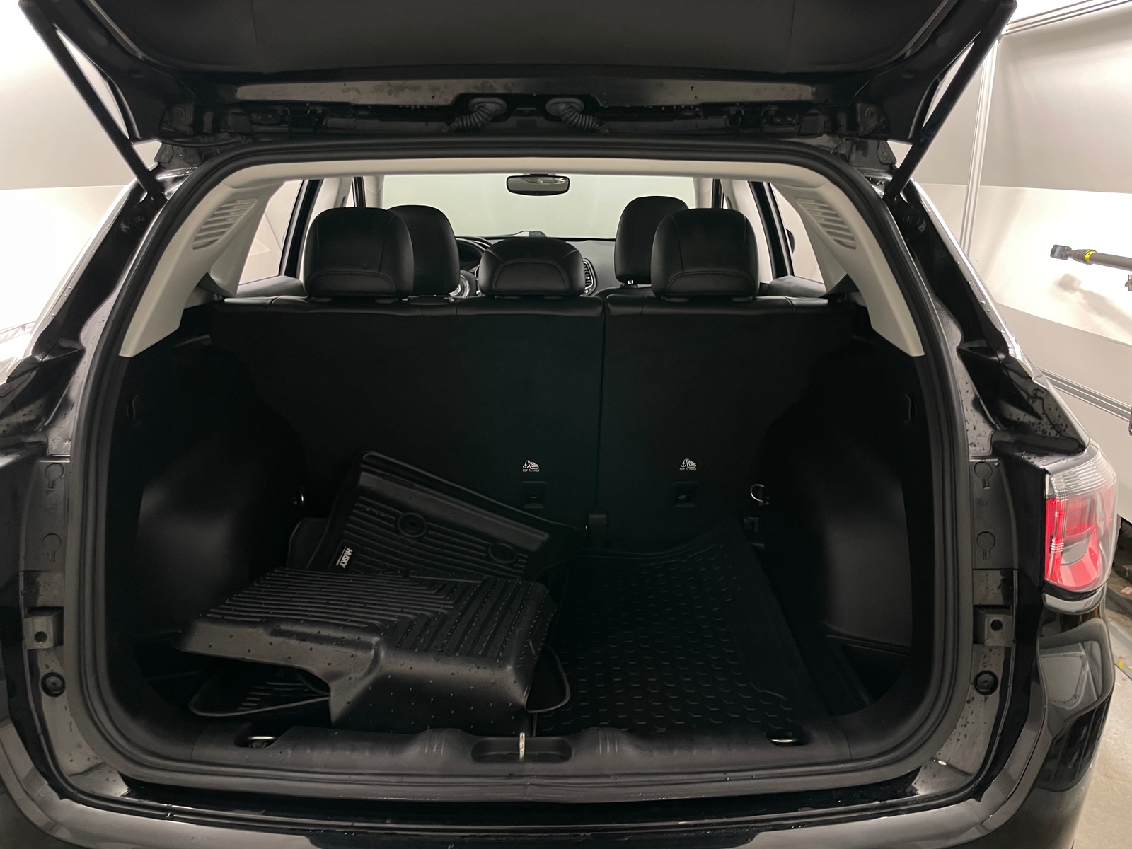 Thumbnail: 2021 Jeep Compass - 7